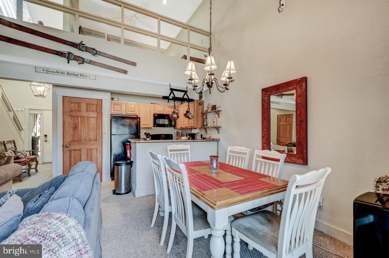 SNOW RIDGE VILLAGE - Residential