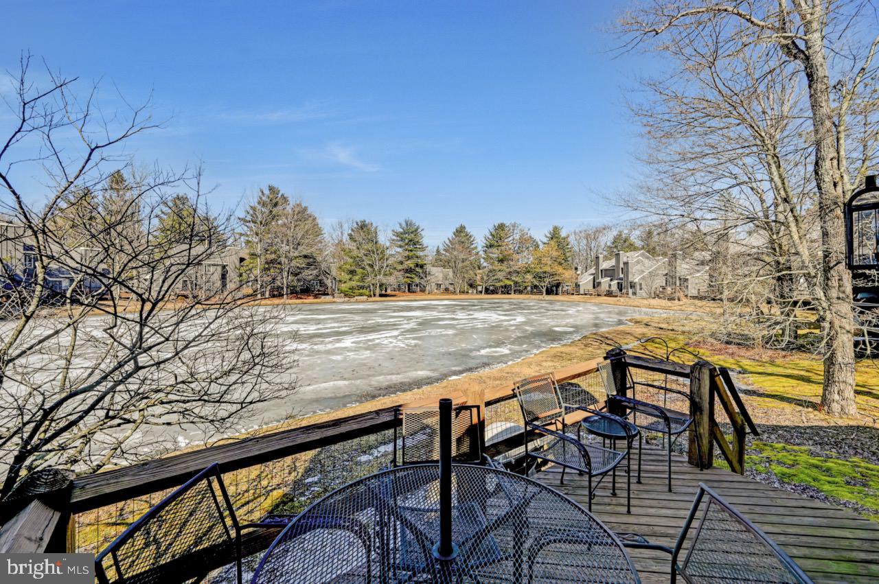 SNOW RIDGE VILLAGE - Residential