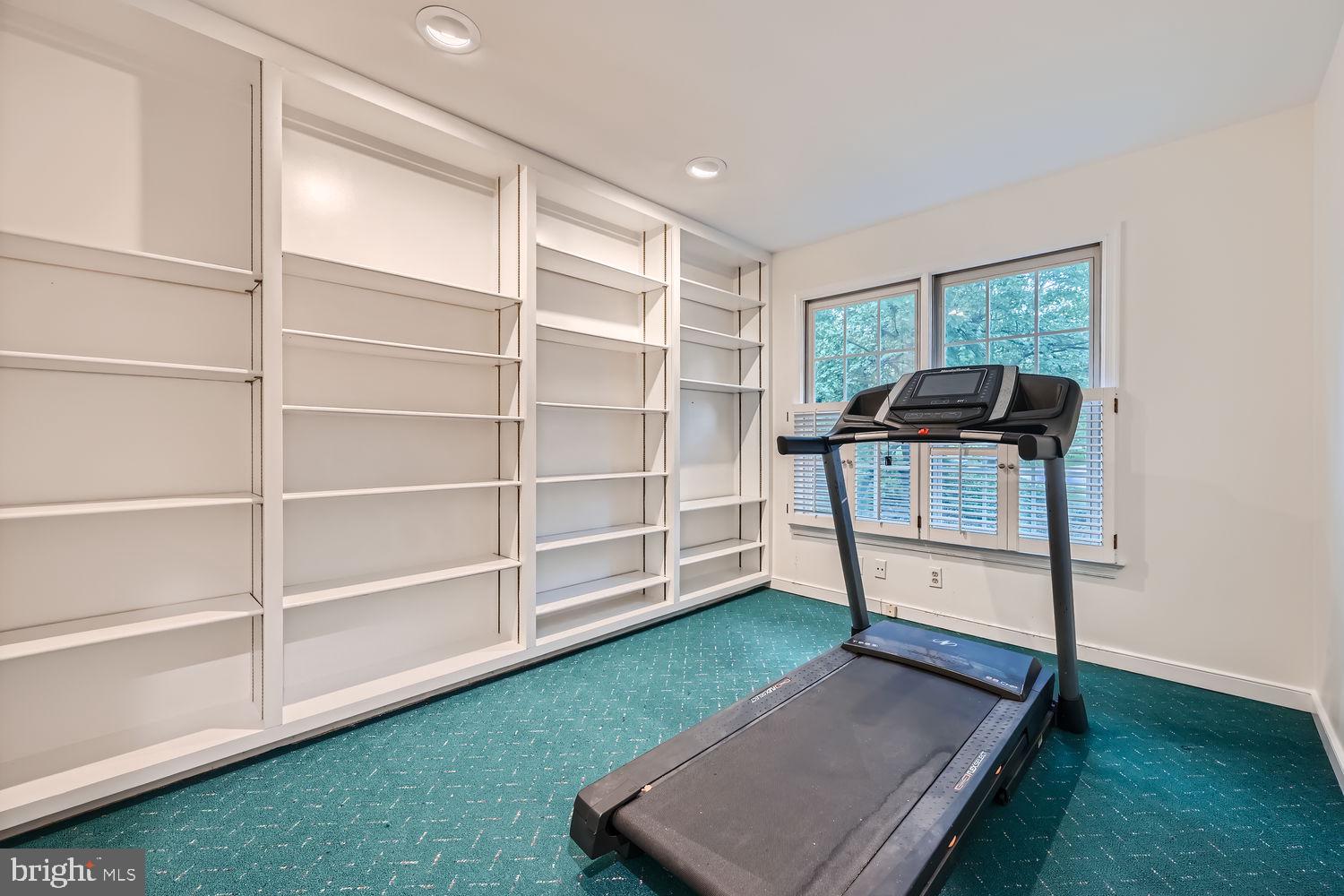 VILLAGE OF HARPERS CHOICE - Residential