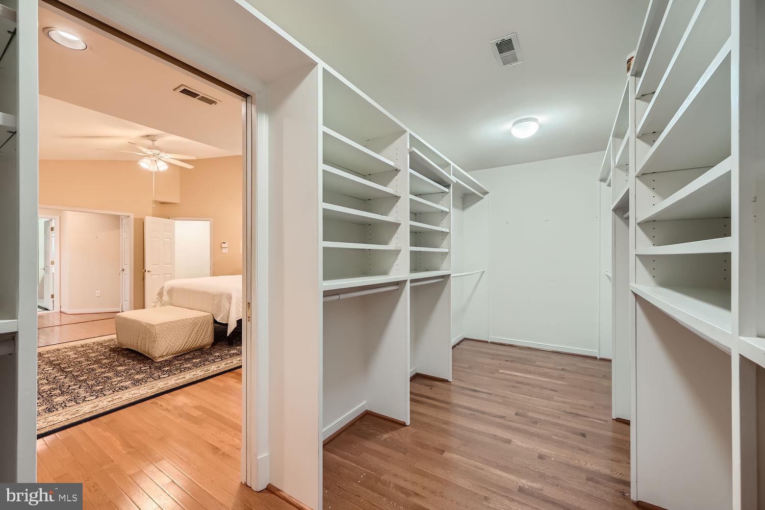 VILLAGE OF HARPERS CHOICE - Residential