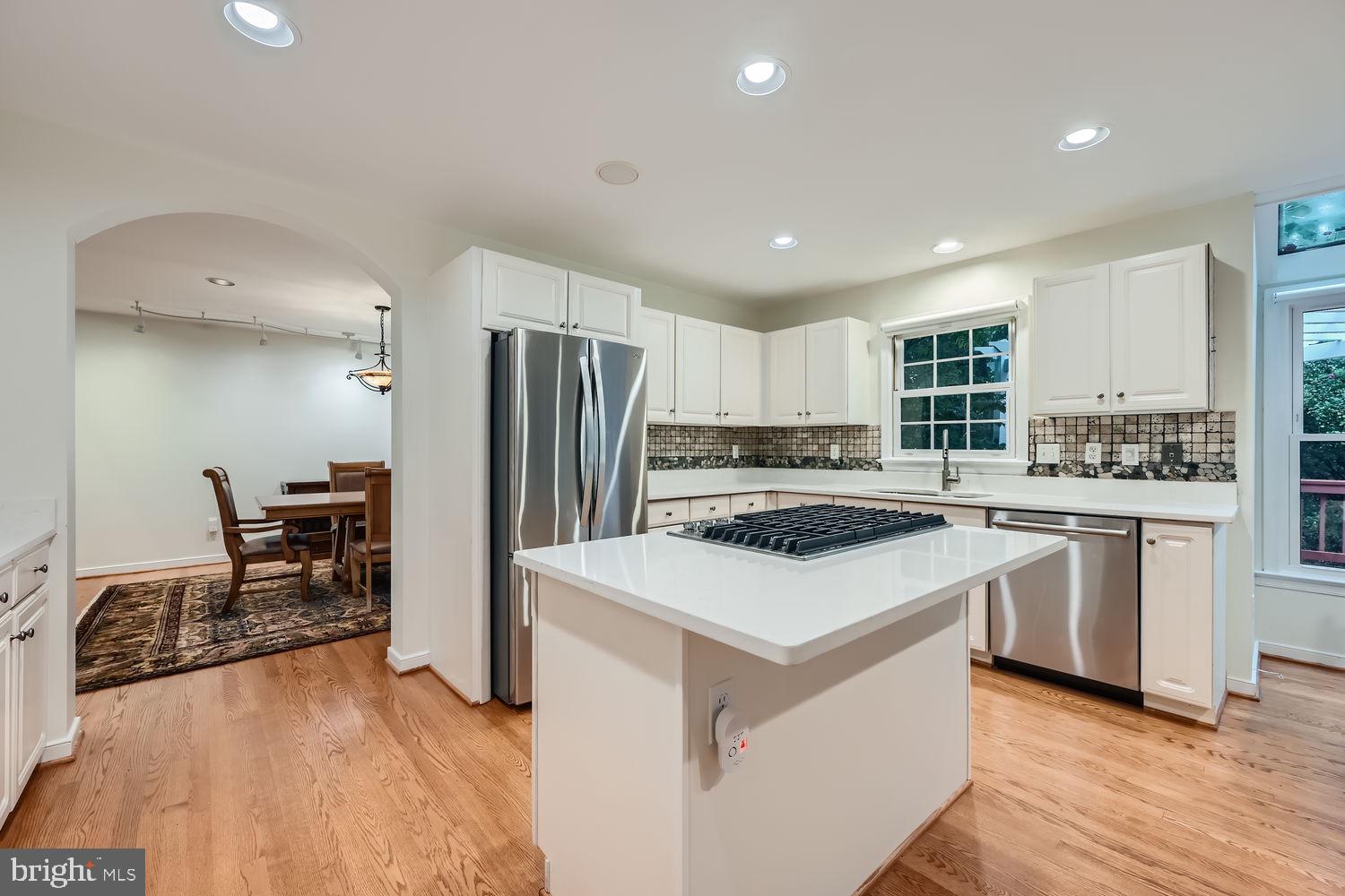 VILLAGE OF HARPERS CHOICE - Residential