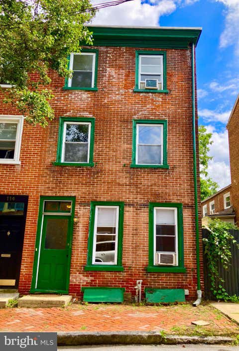 Townhouse For Rent - 112 E Miner Street<br/> WEST CHESTER, PA 19382