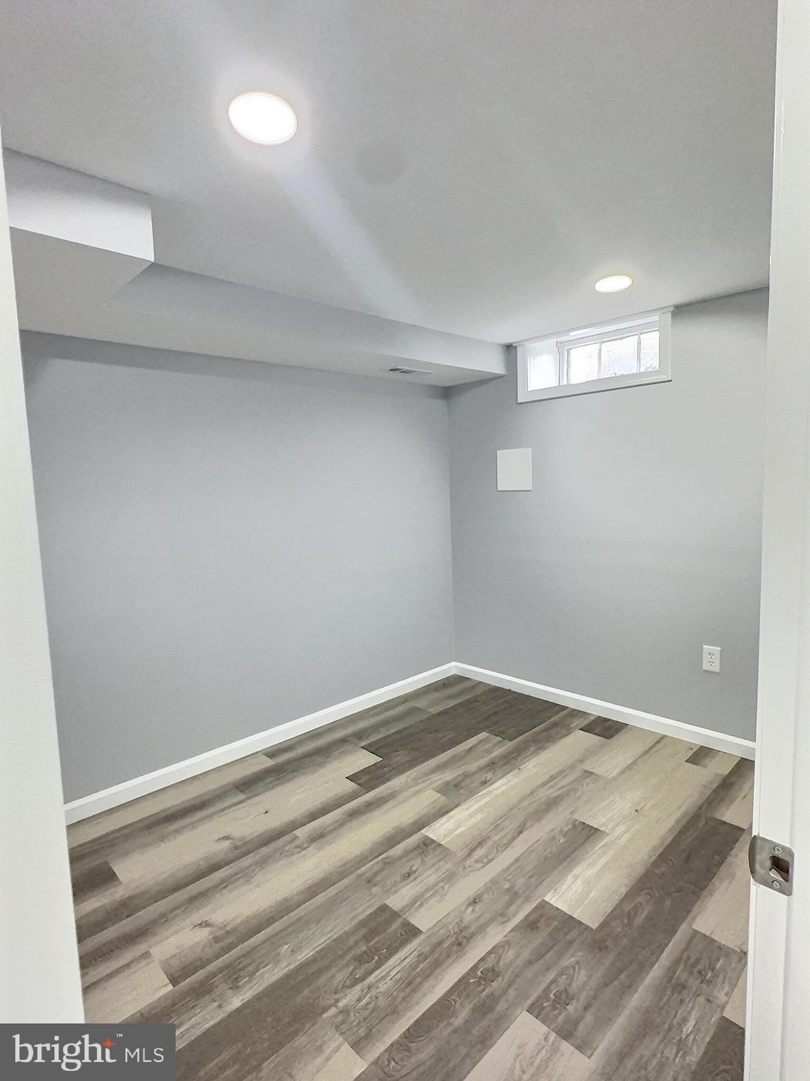 VIOLETVILLE - Residential Lease