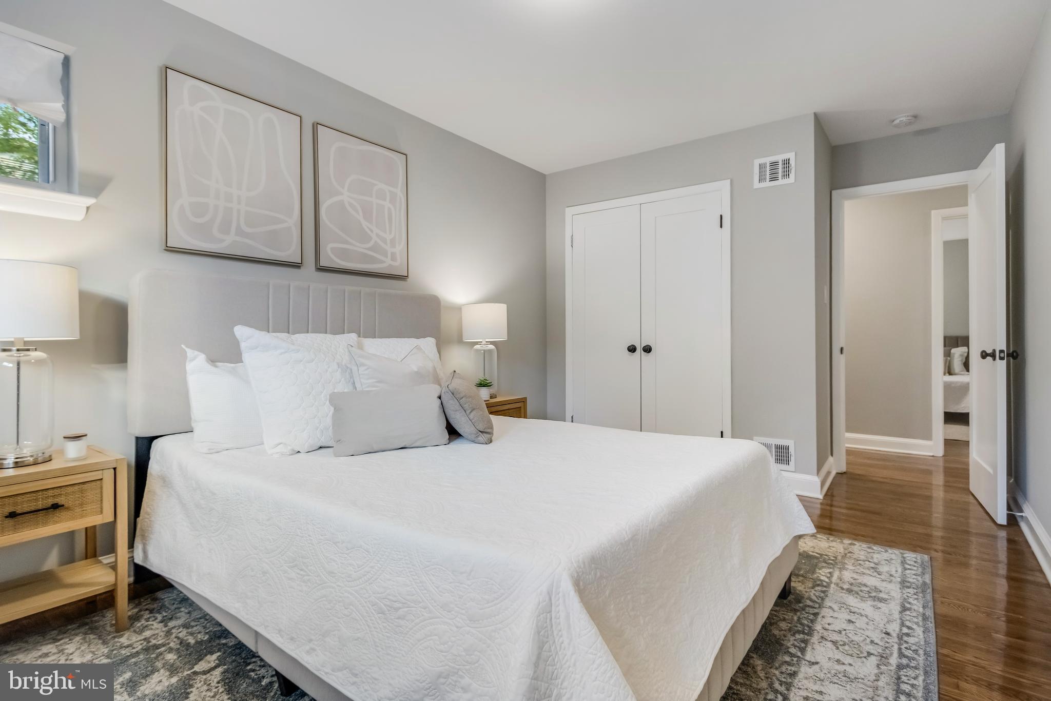 KENWOOD PARK - Residential