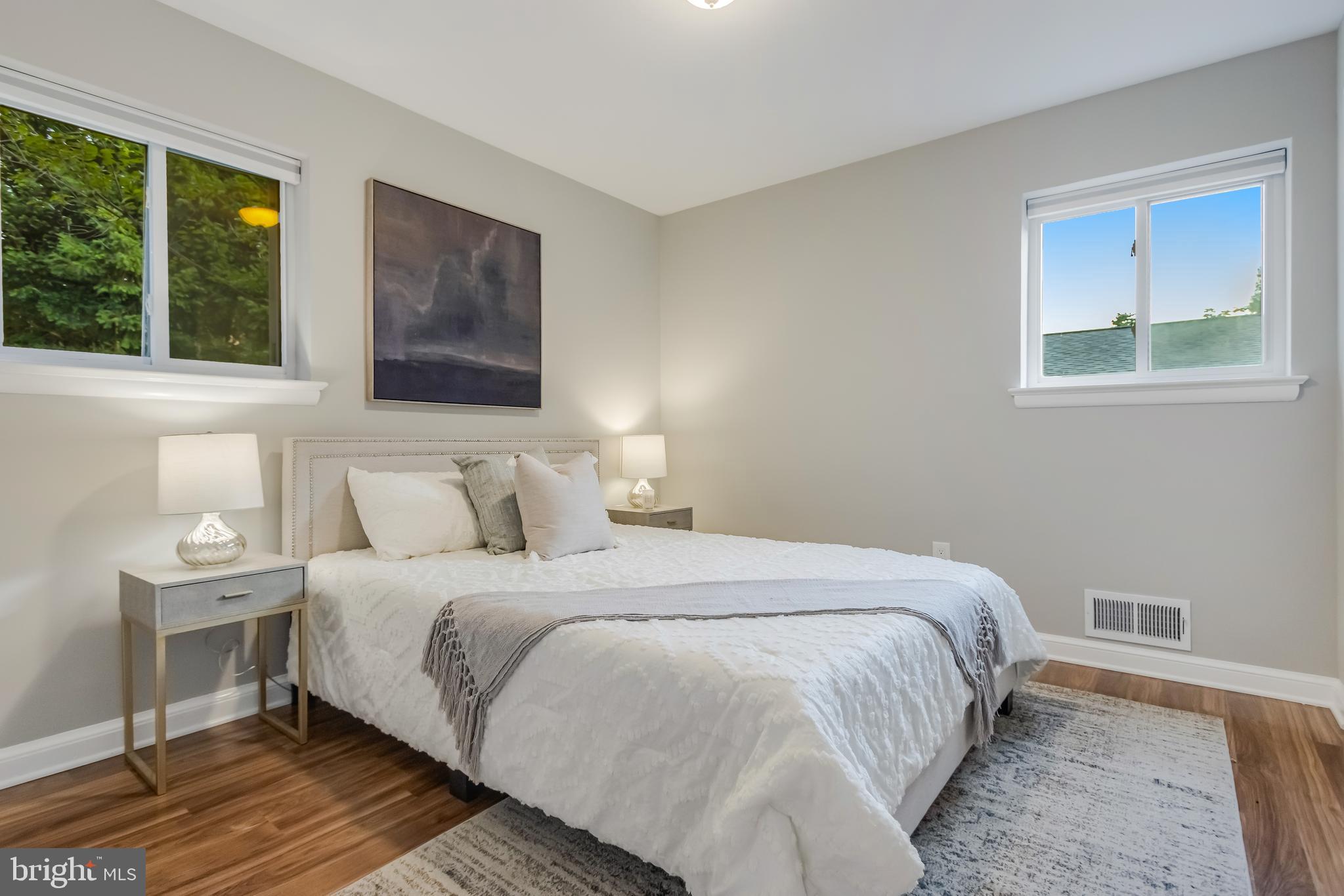 KENWOOD PARK - Residential