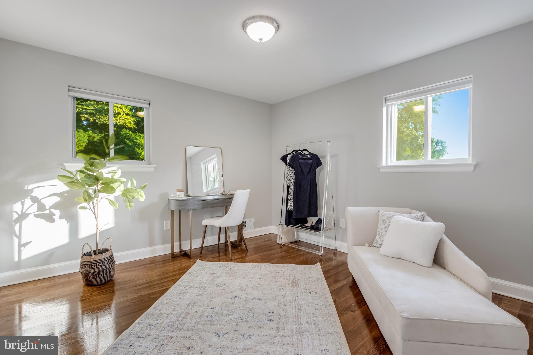 KENWOOD PARK - Residential