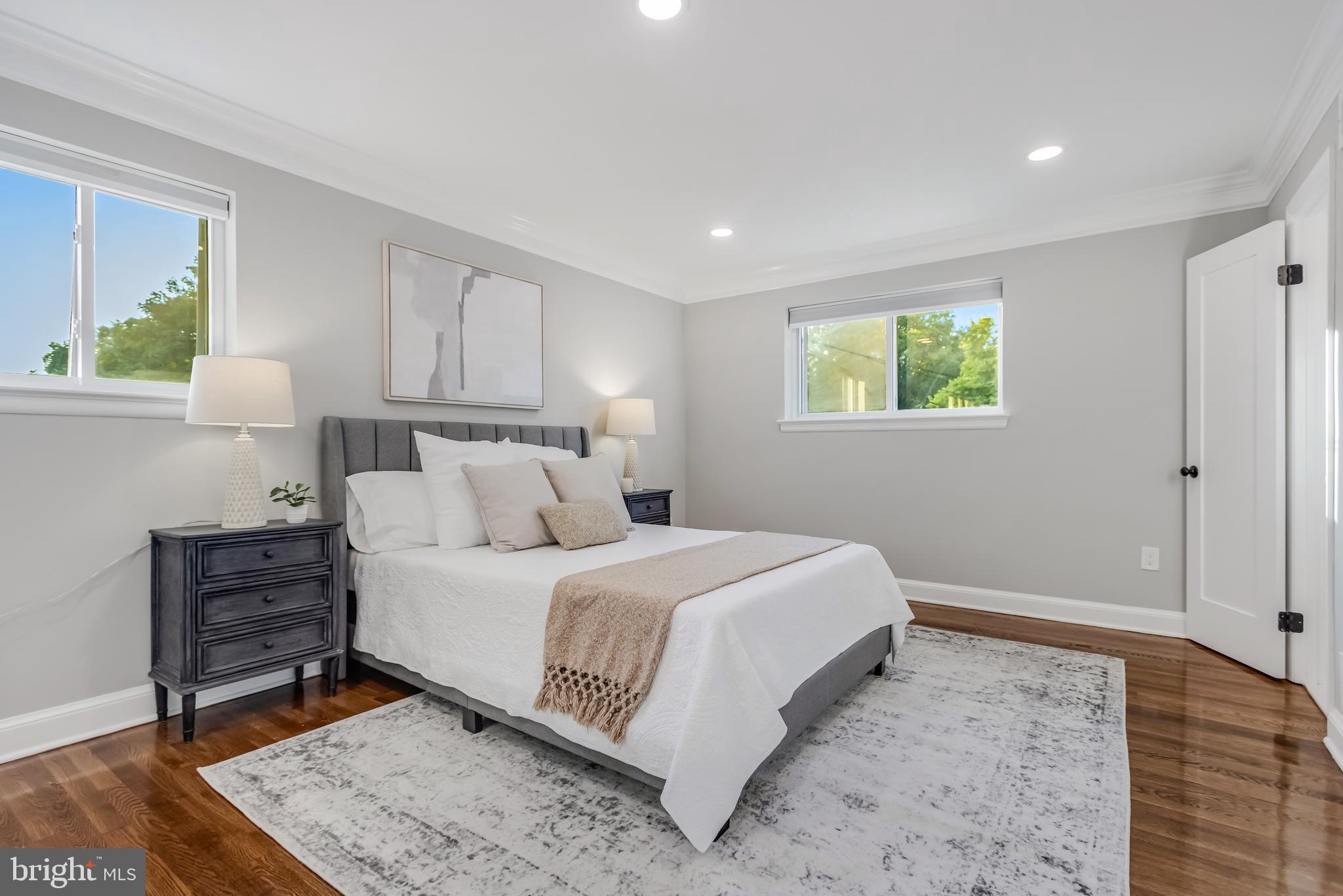 KENWOOD PARK - Residential