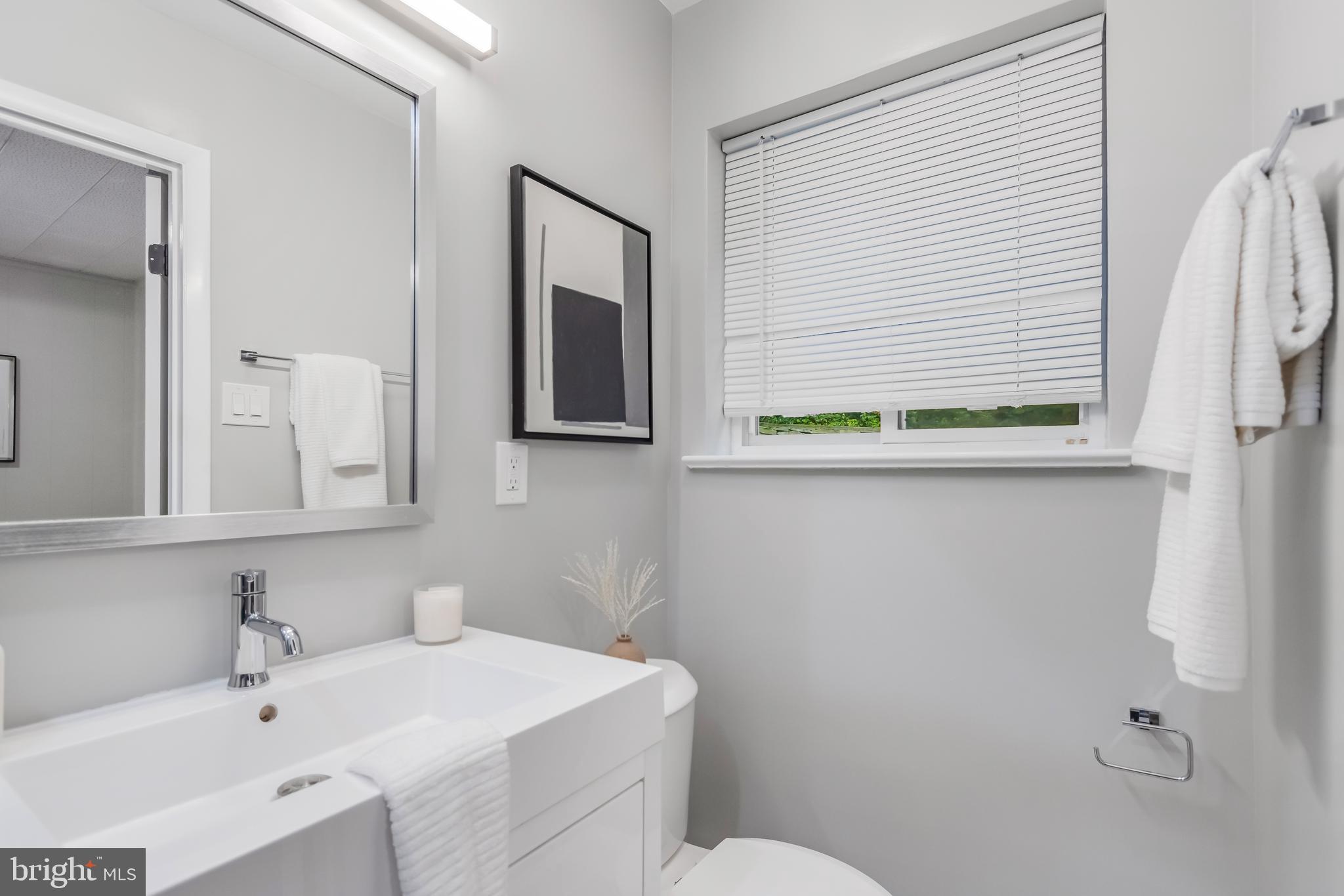 KENWOOD PARK - Residential