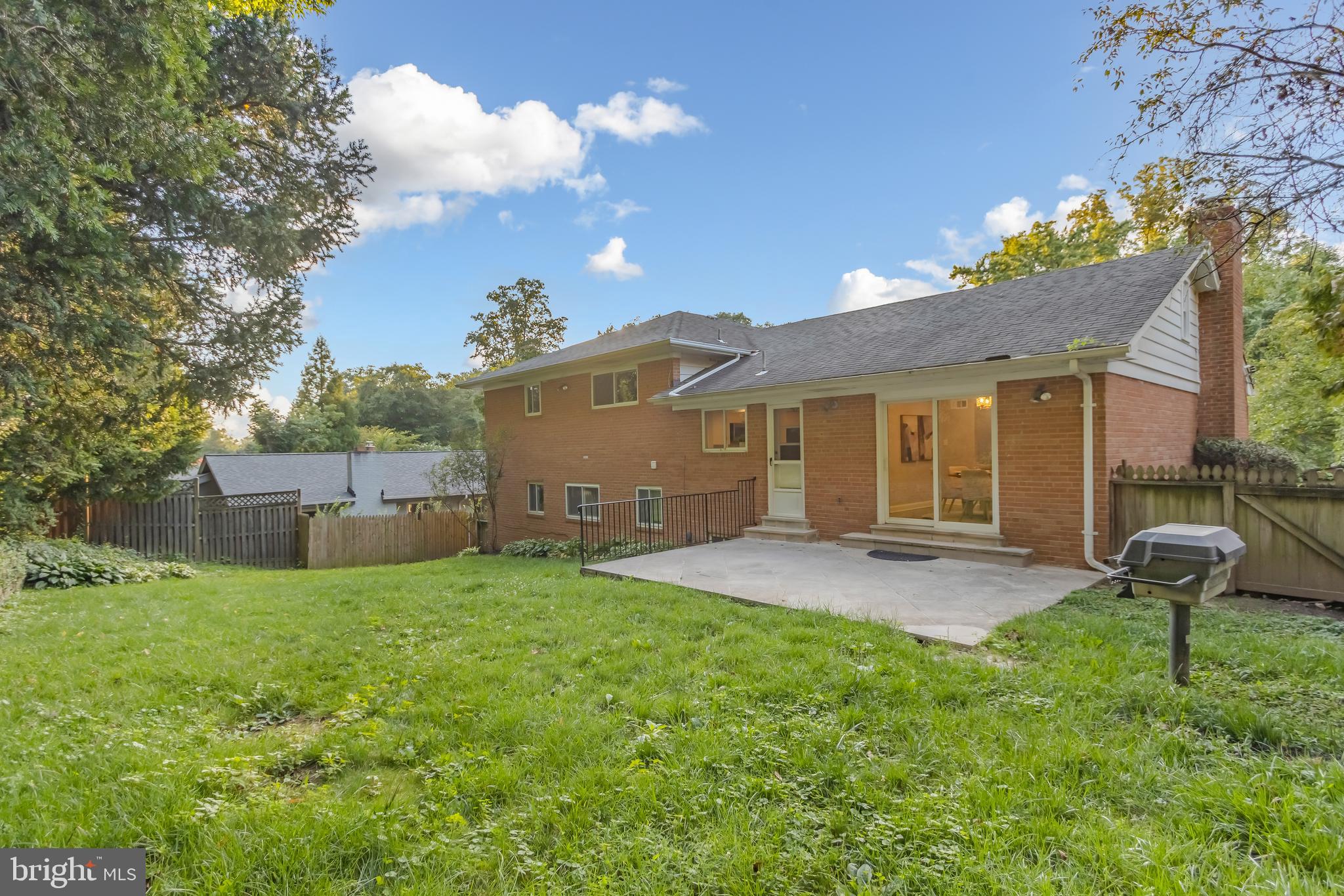 KENWOOD PARK - Residential