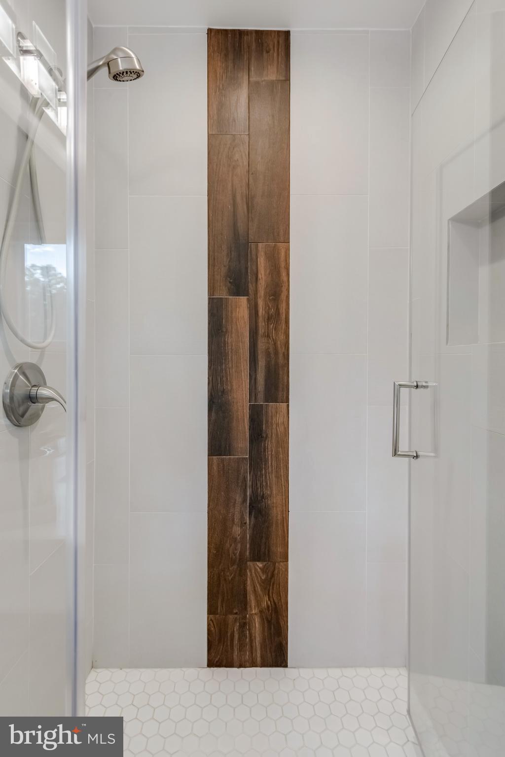 KENWOOD PARK - Residential