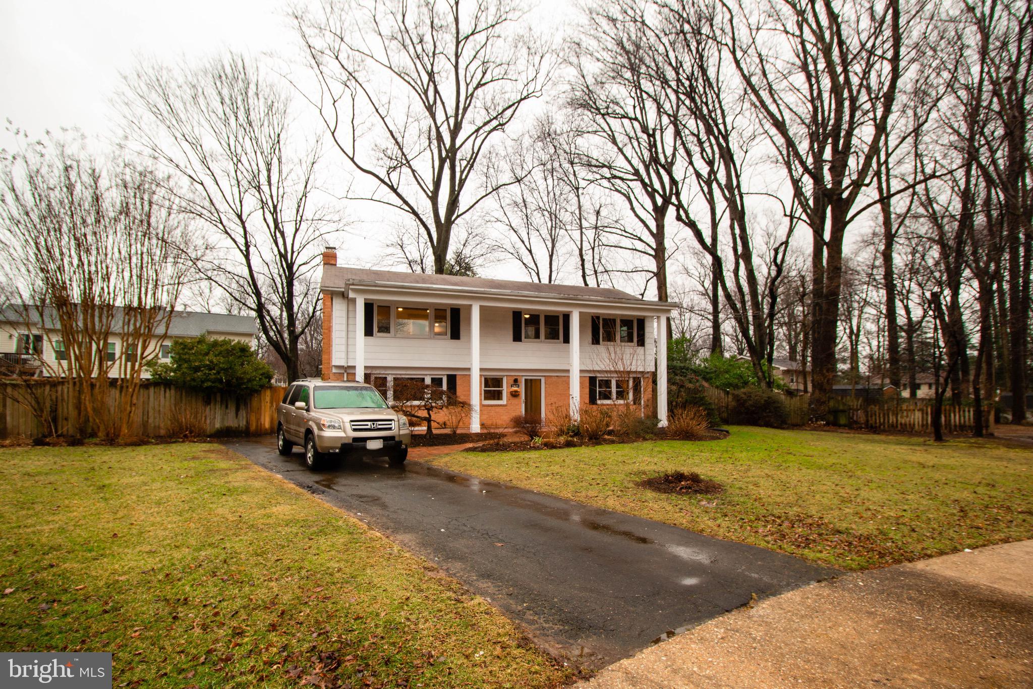 KINGWOOD PARK - Residential Lease