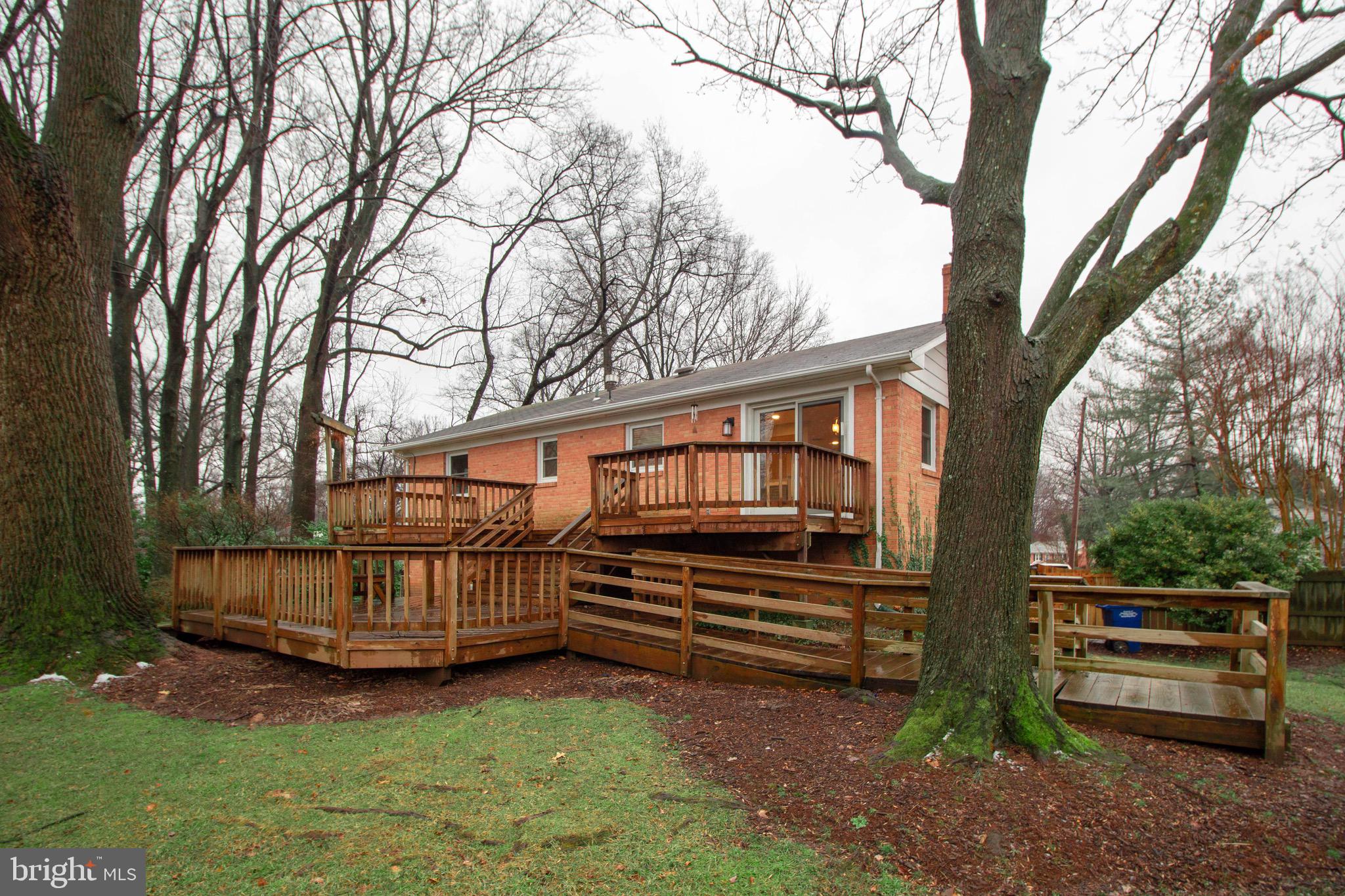 KINGWOOD PARK - Residential Lease