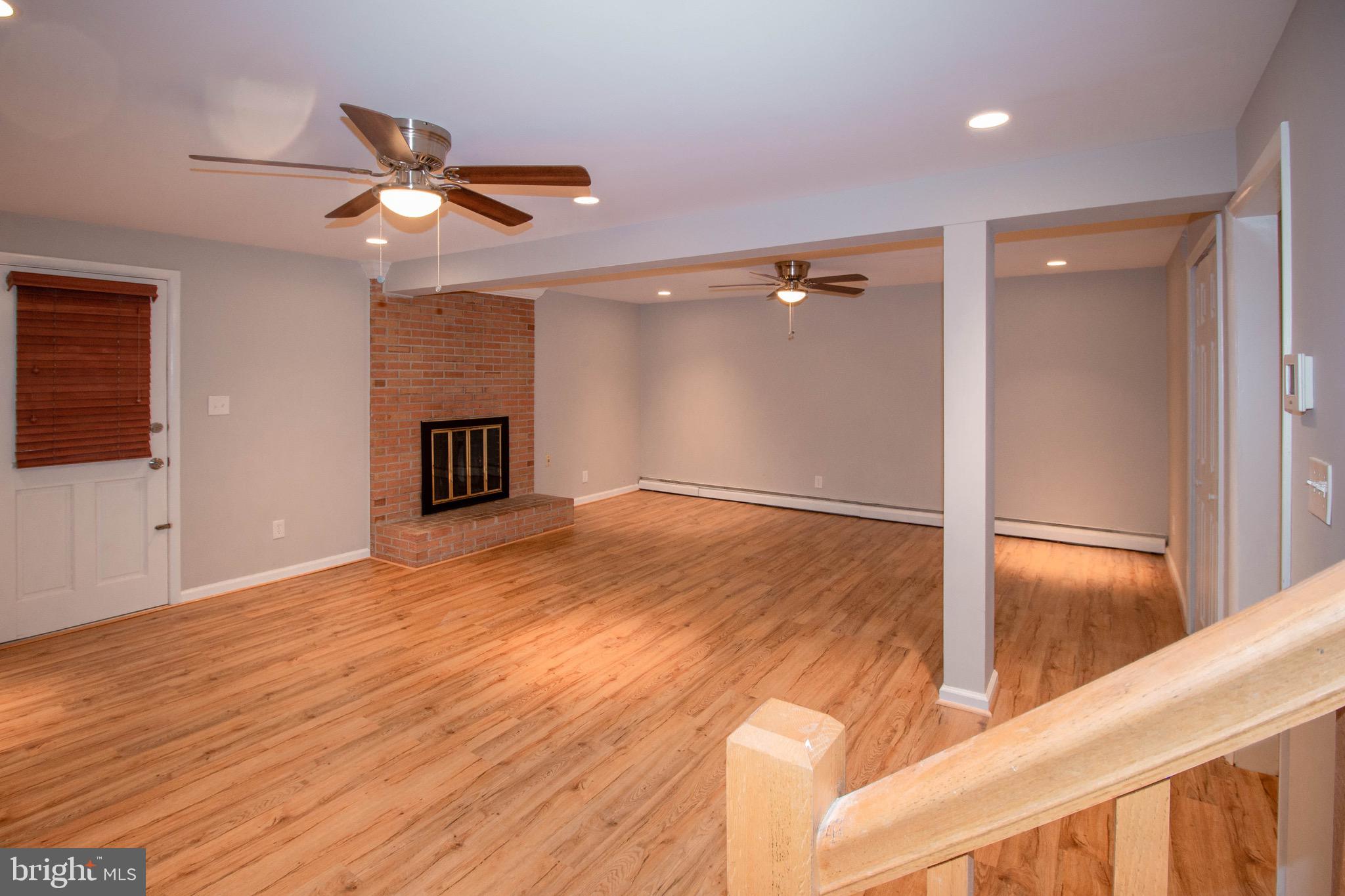 KINGWOOD PARK - Residential Lease