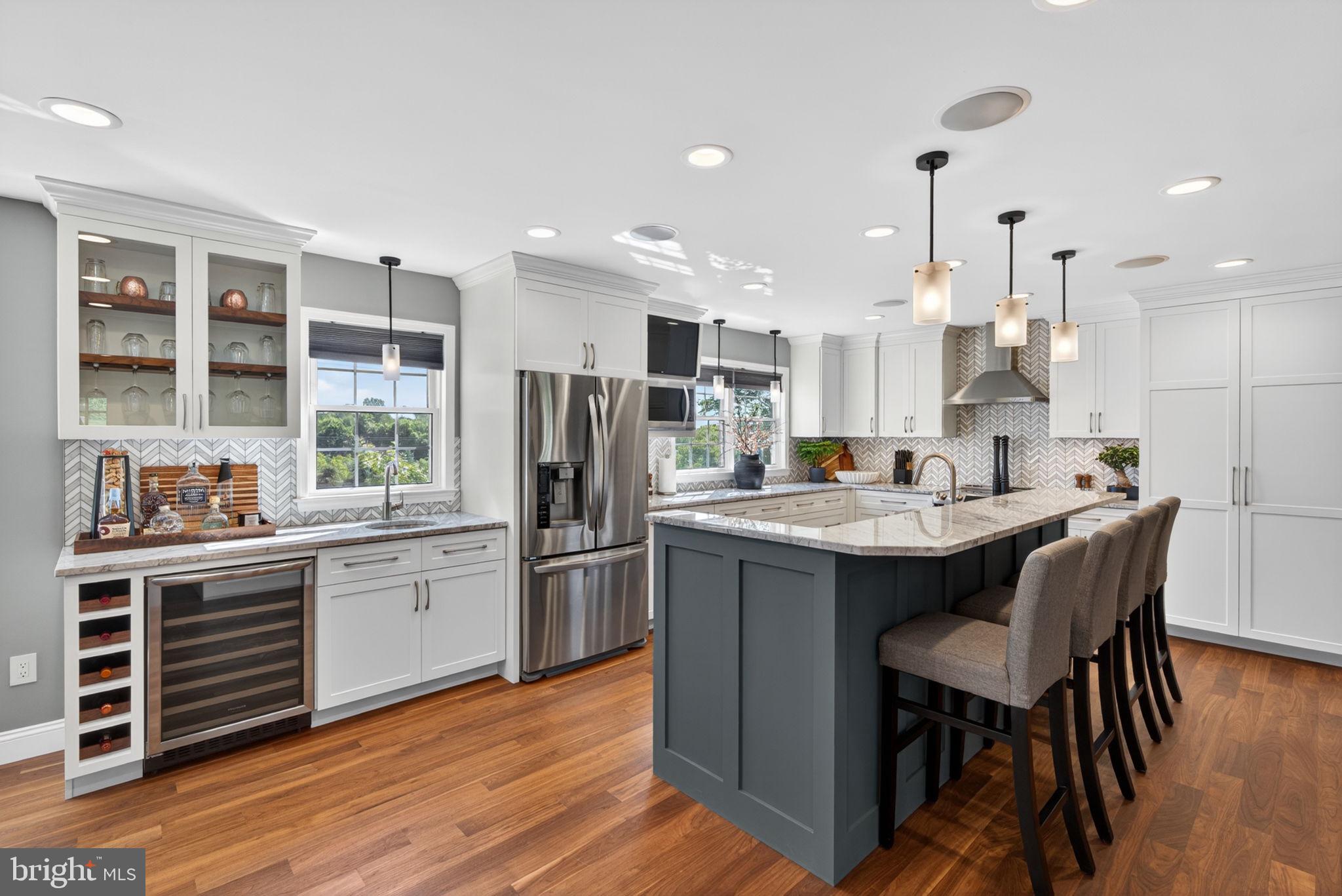 2903 TANGLEWOOD LANE