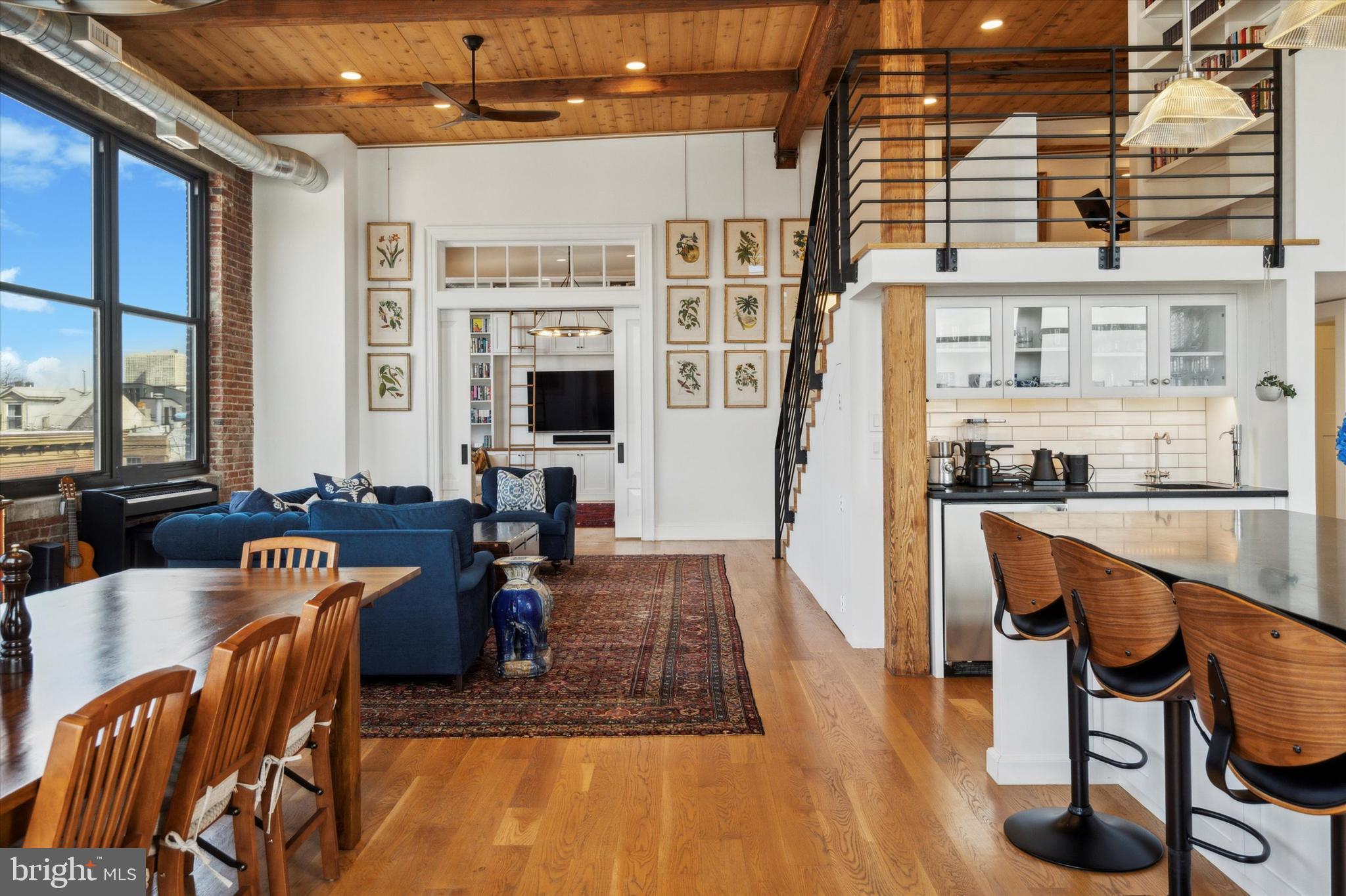 BELLA VISTA - Residential