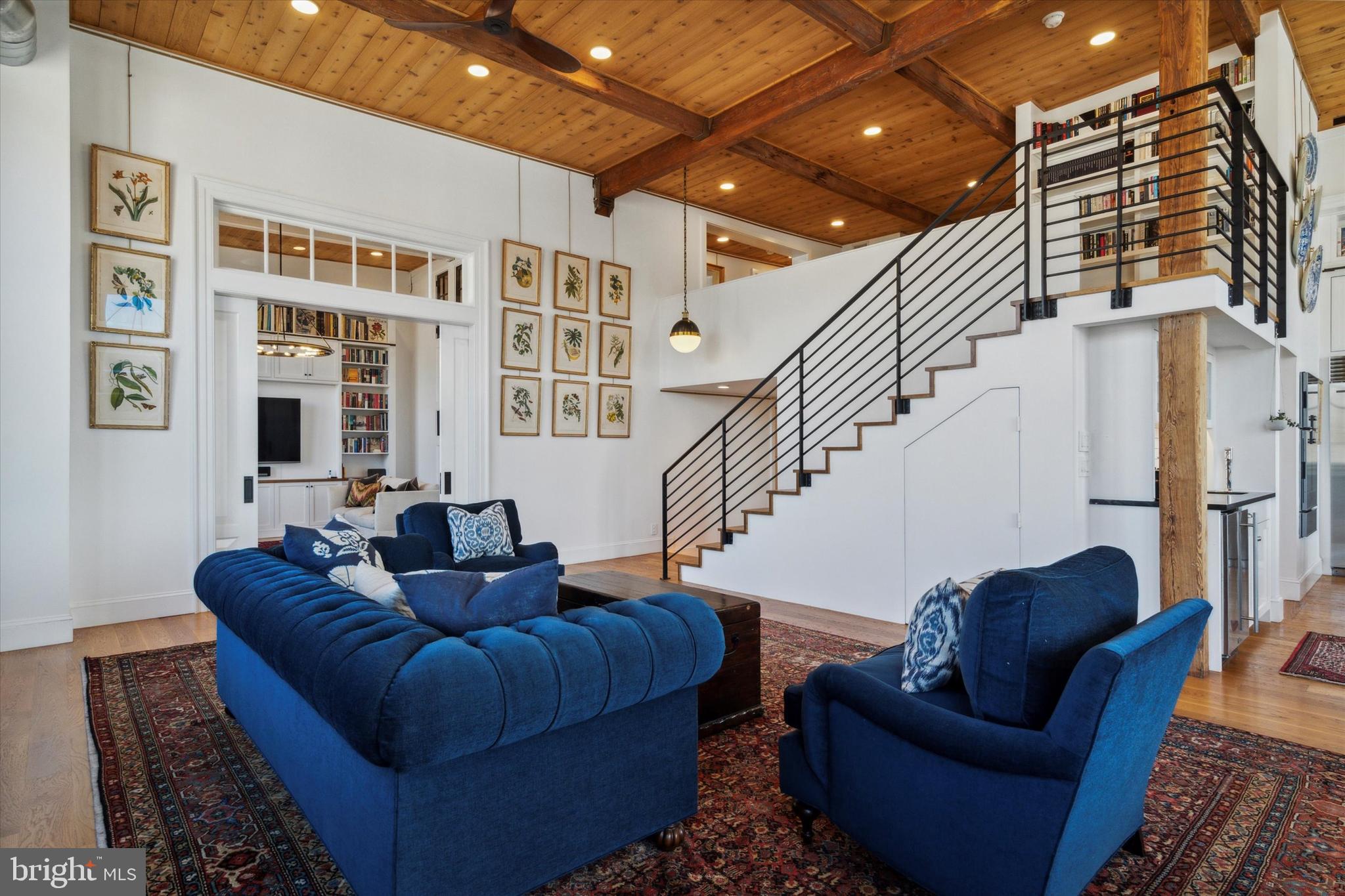 BELLA VISTA - Residential