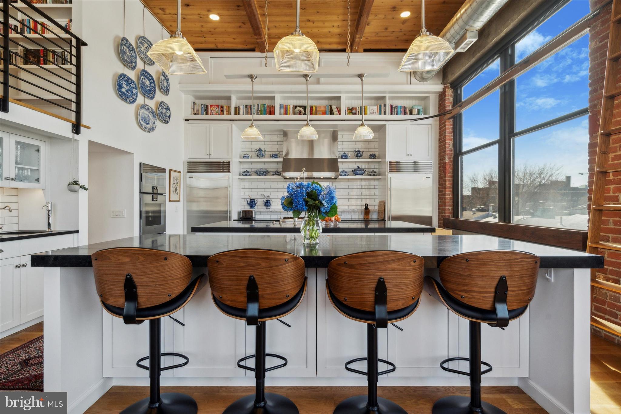 BELLA VISTA - Residential