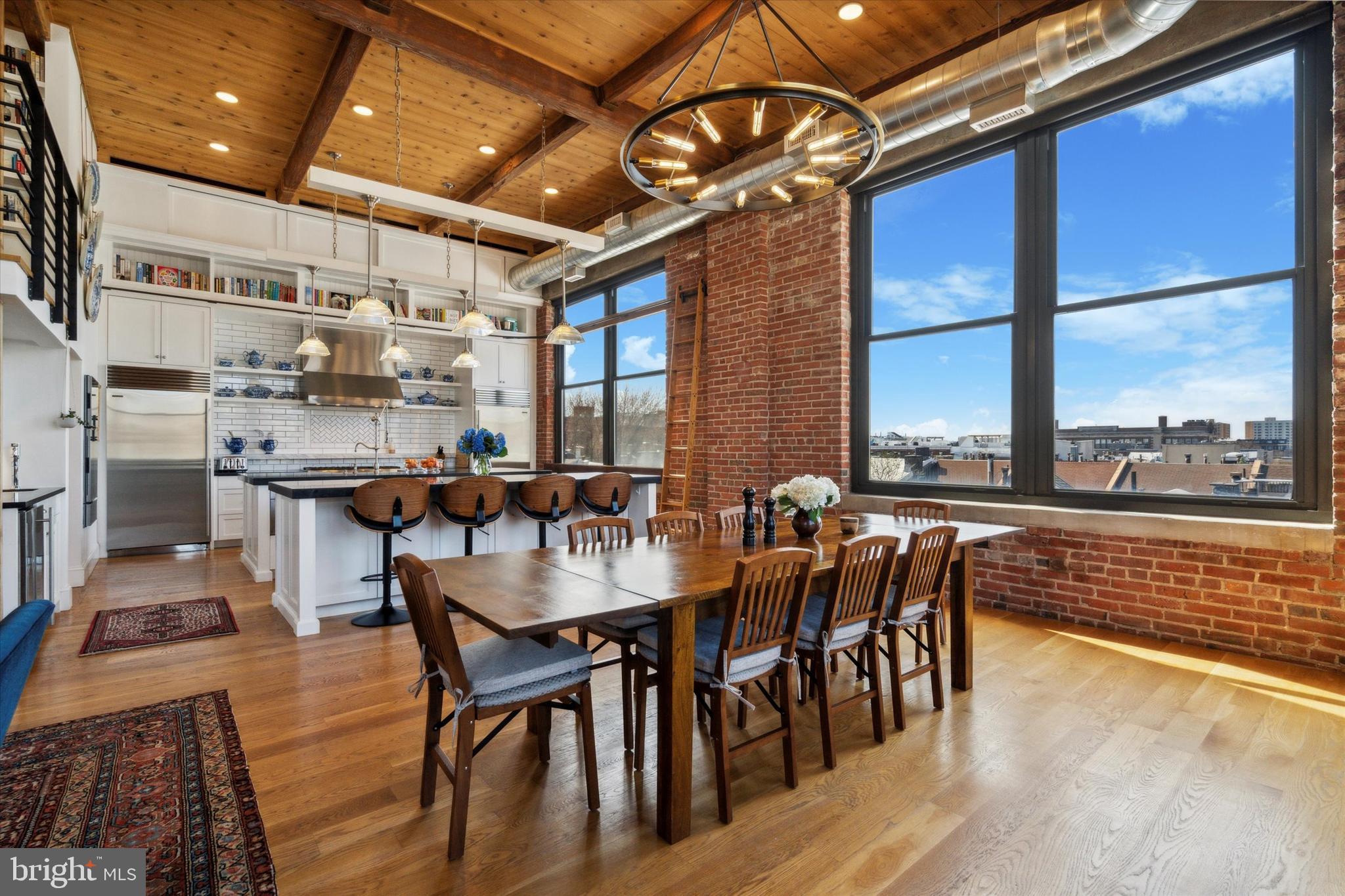 BELLA VISTA - Residential