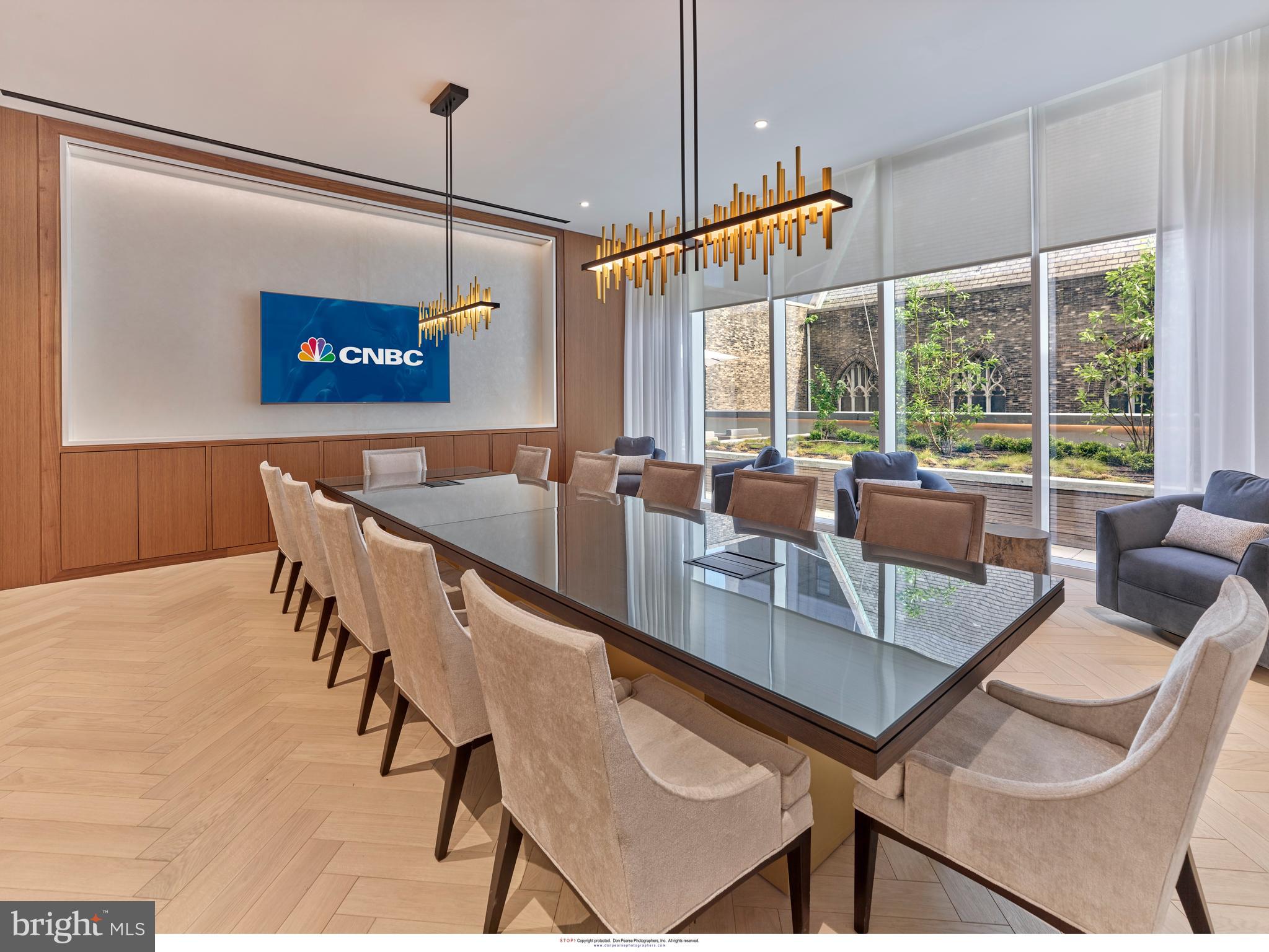 AVENUE OF THE ARTS - Residential