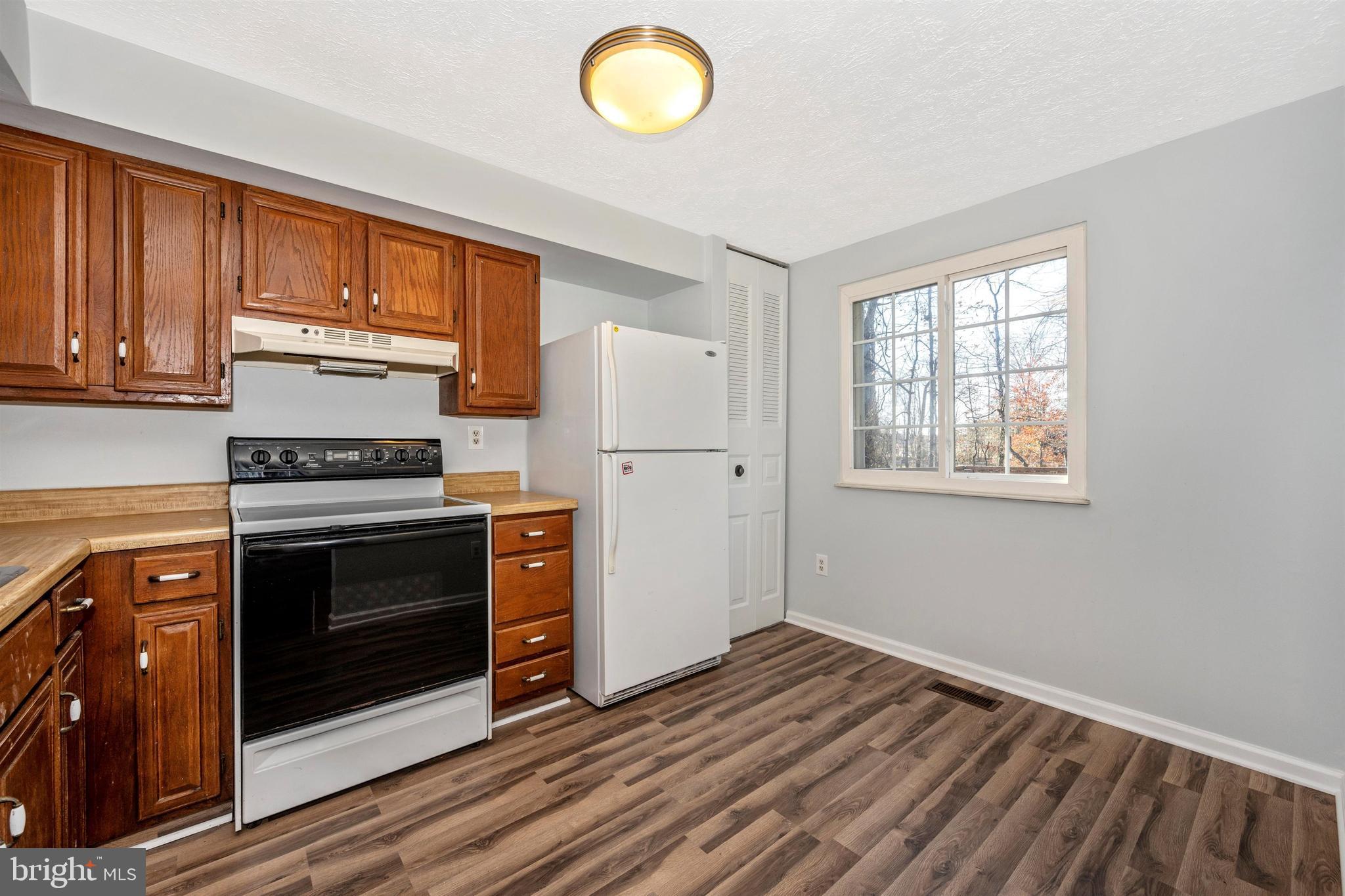 PARK OVERLOOK - Residential