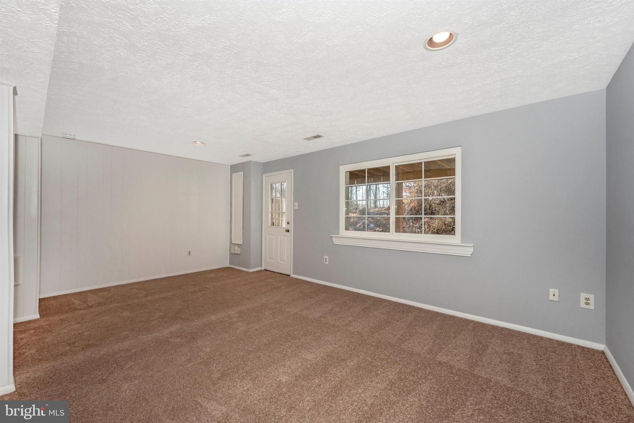 PARK OVERLOOK - Residential