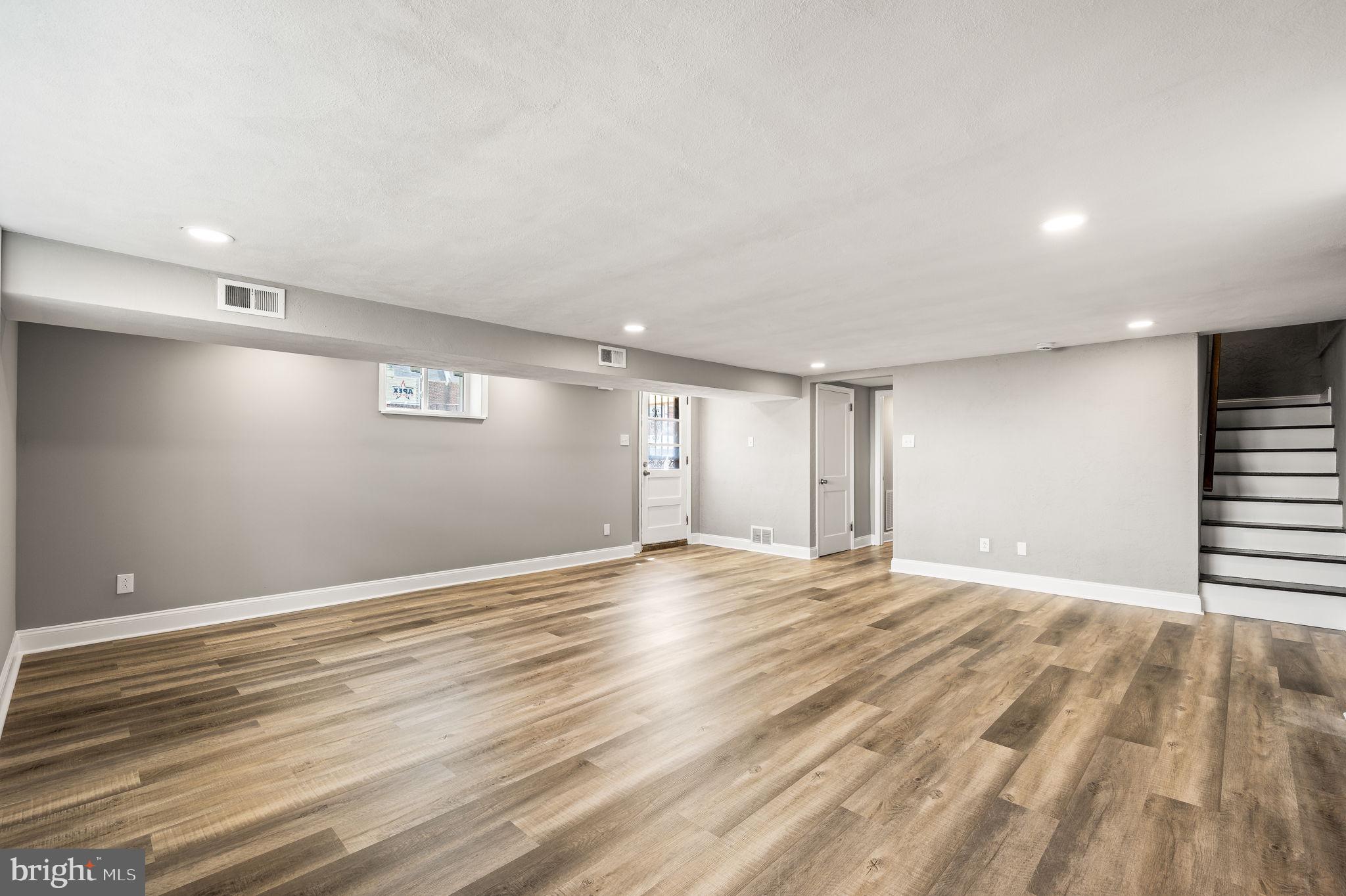 RHAWNHURST - Residential