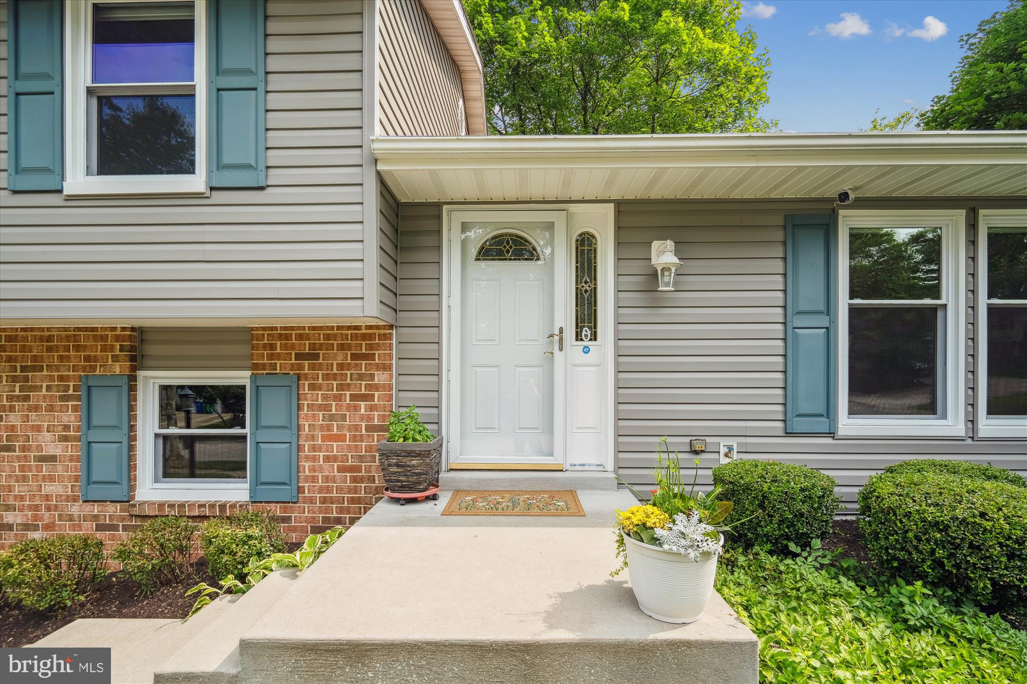 10030 CAMBRIC COURT