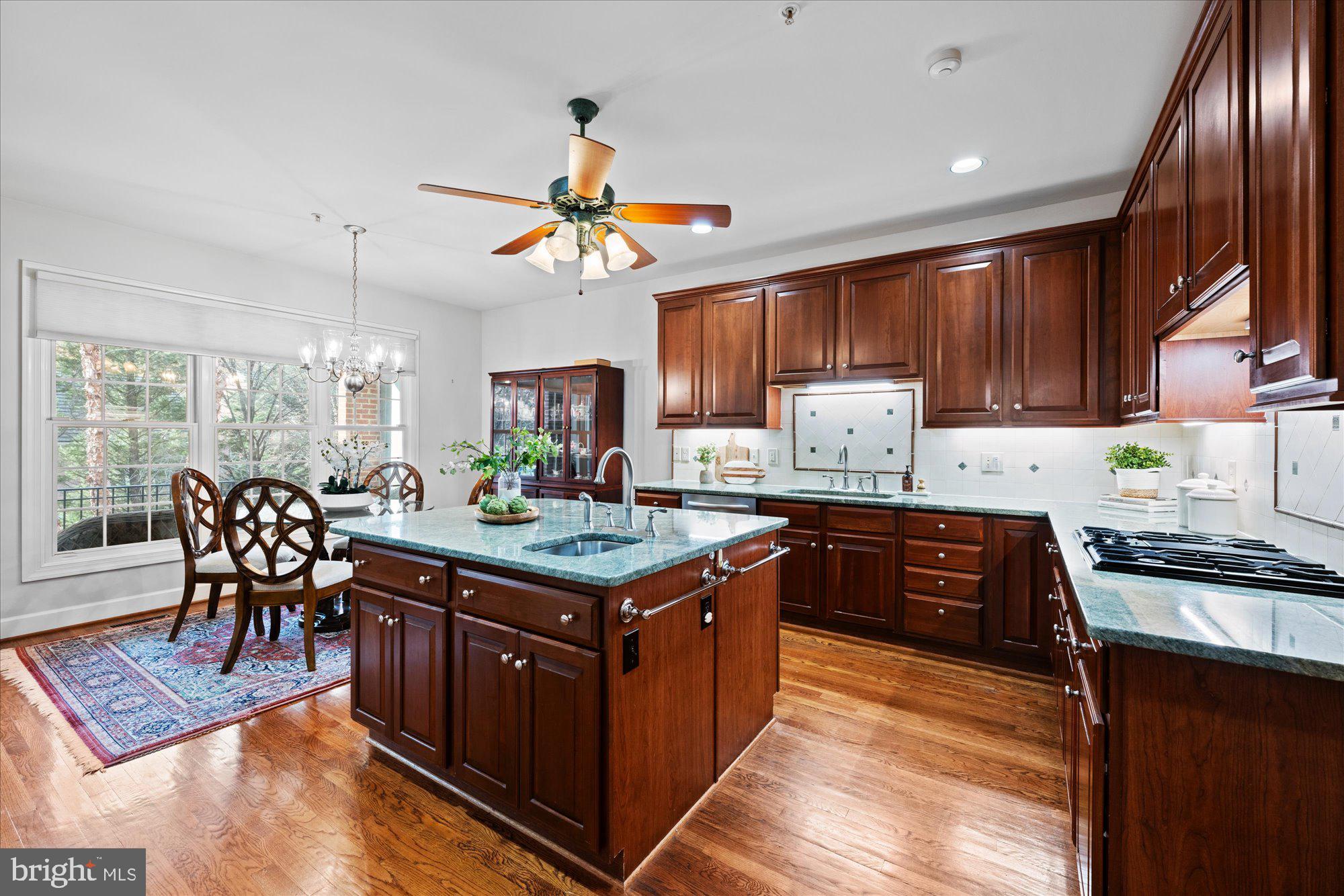 RIVER FALLS - Residential