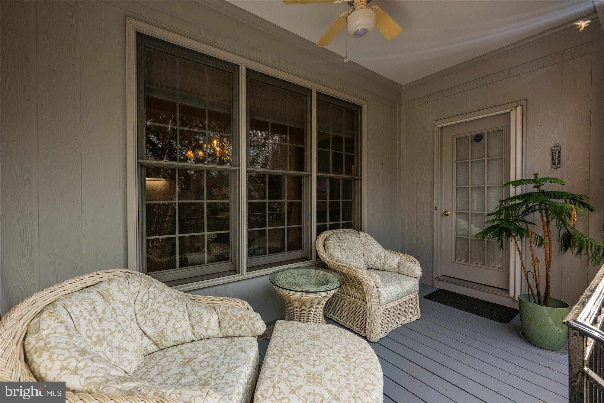 RIVER FALLS - Residential