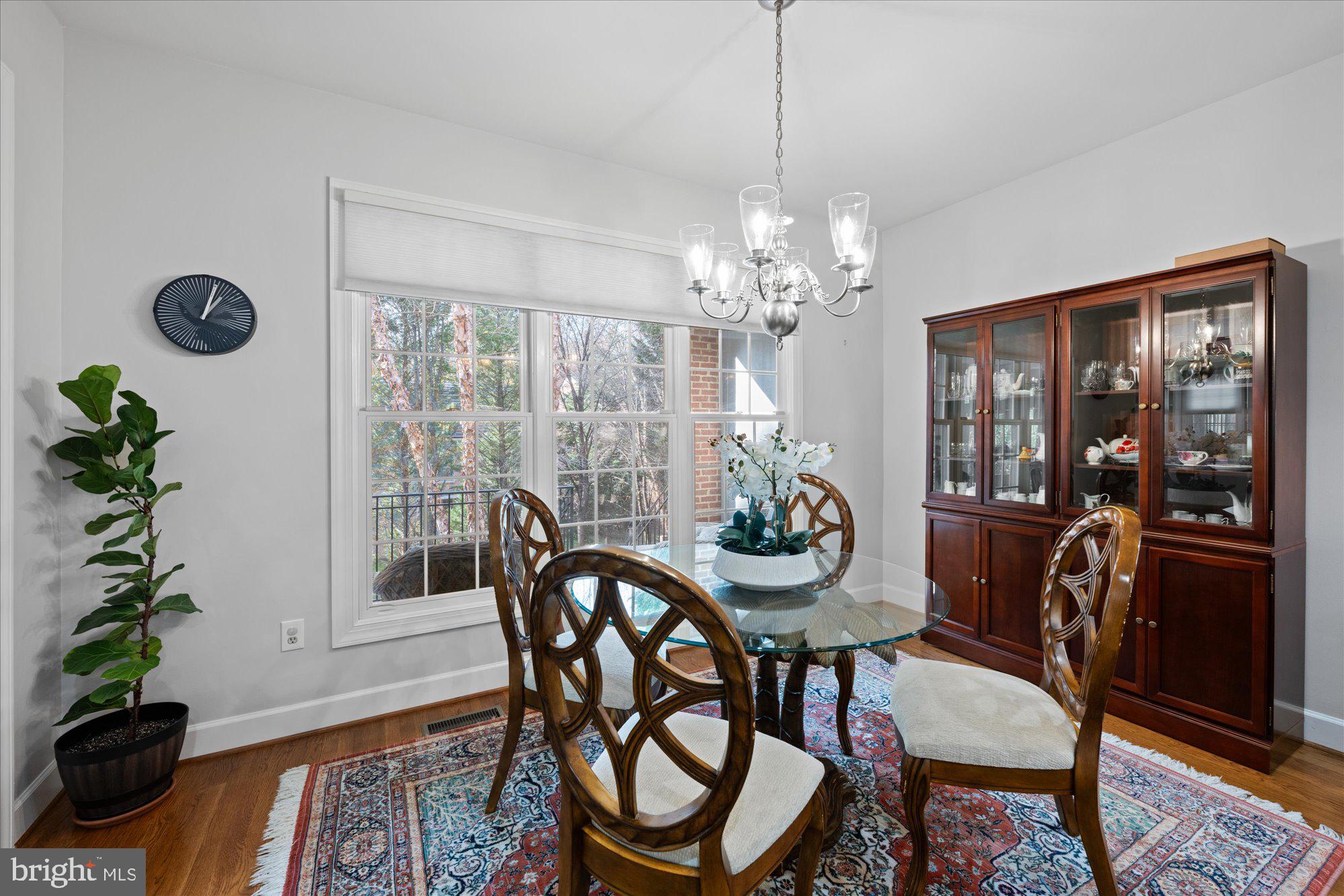 RIVER FALLS - Residential