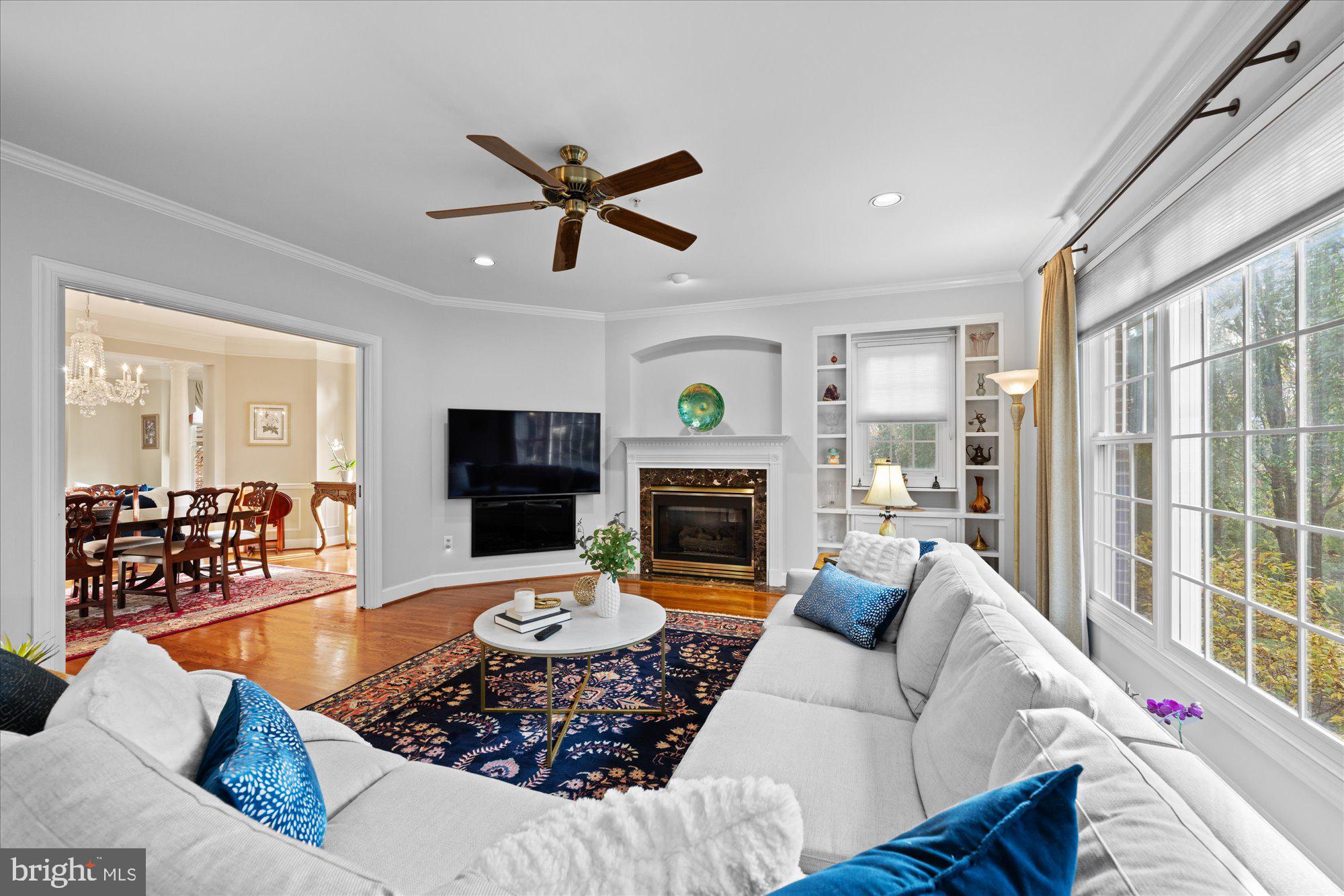 RIVER FALLS - Residential