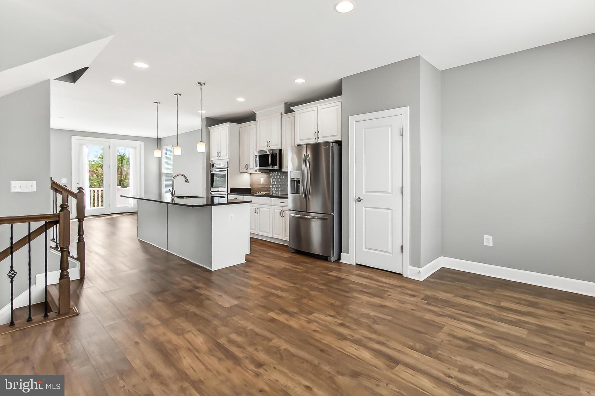 HEATHCOTE COMMONS - Residential