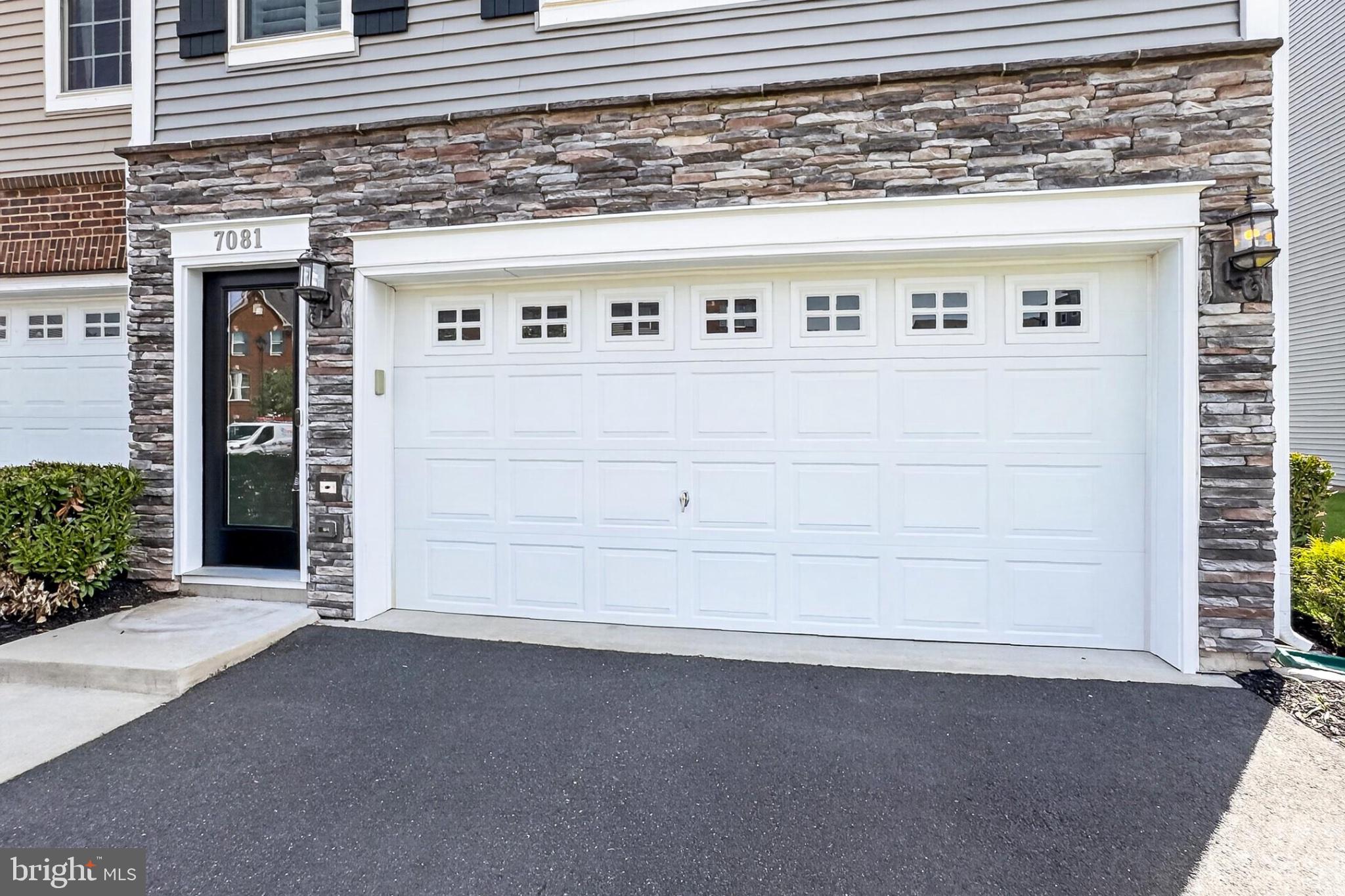 HEATHCOTE COMMONS - Residential