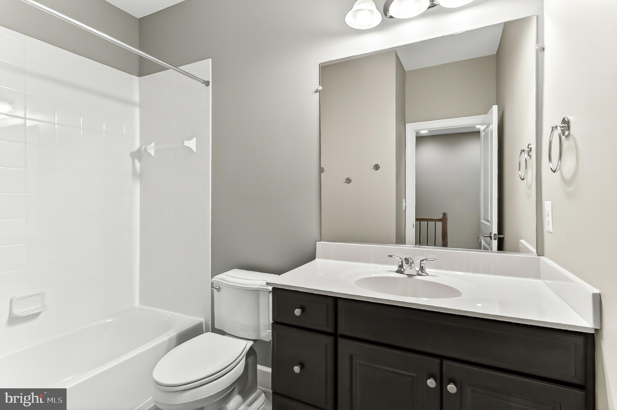 HEATHCOTE COMMONS - Residential