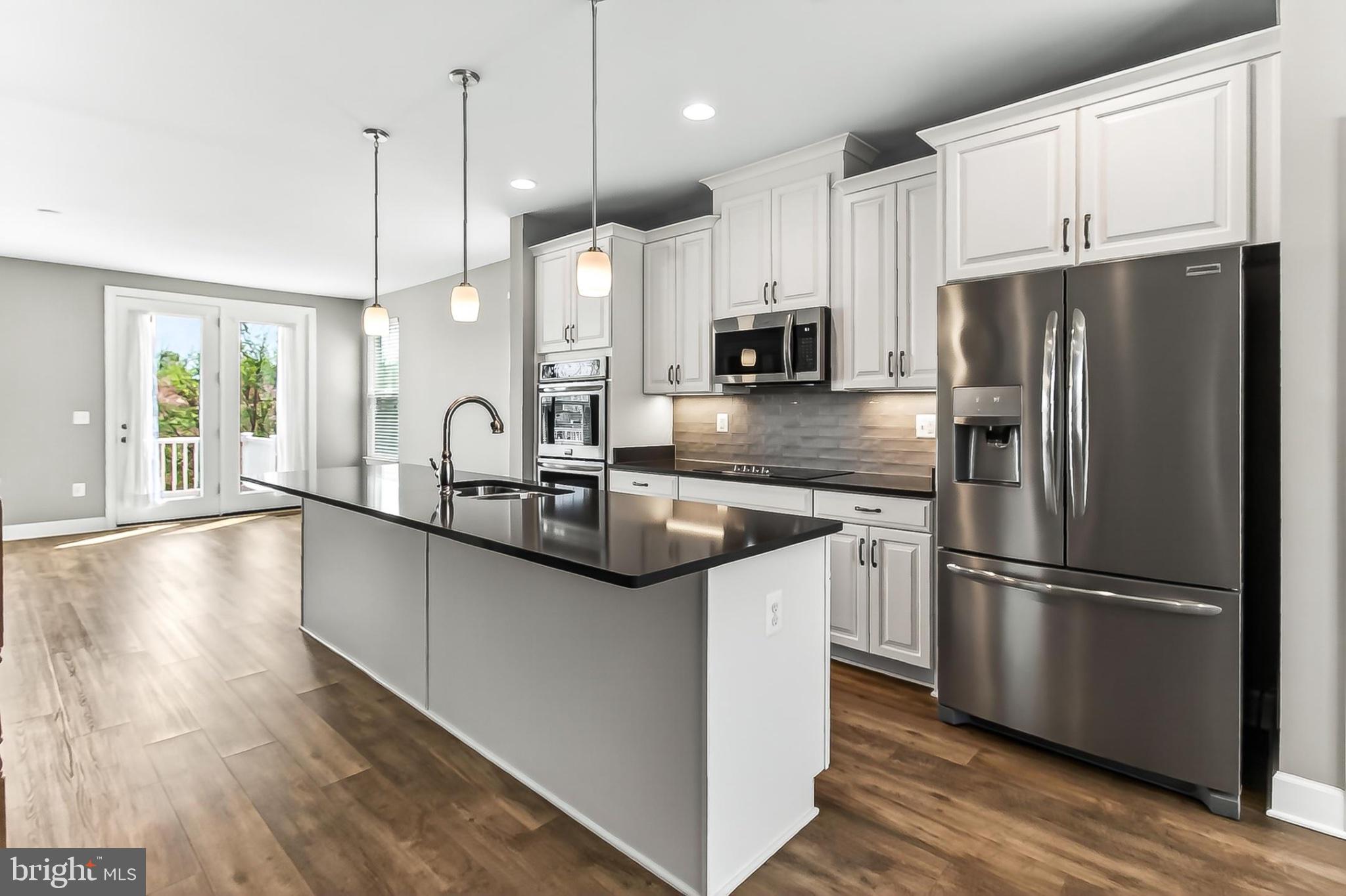 HEATHCOTE COMMONS - Residential