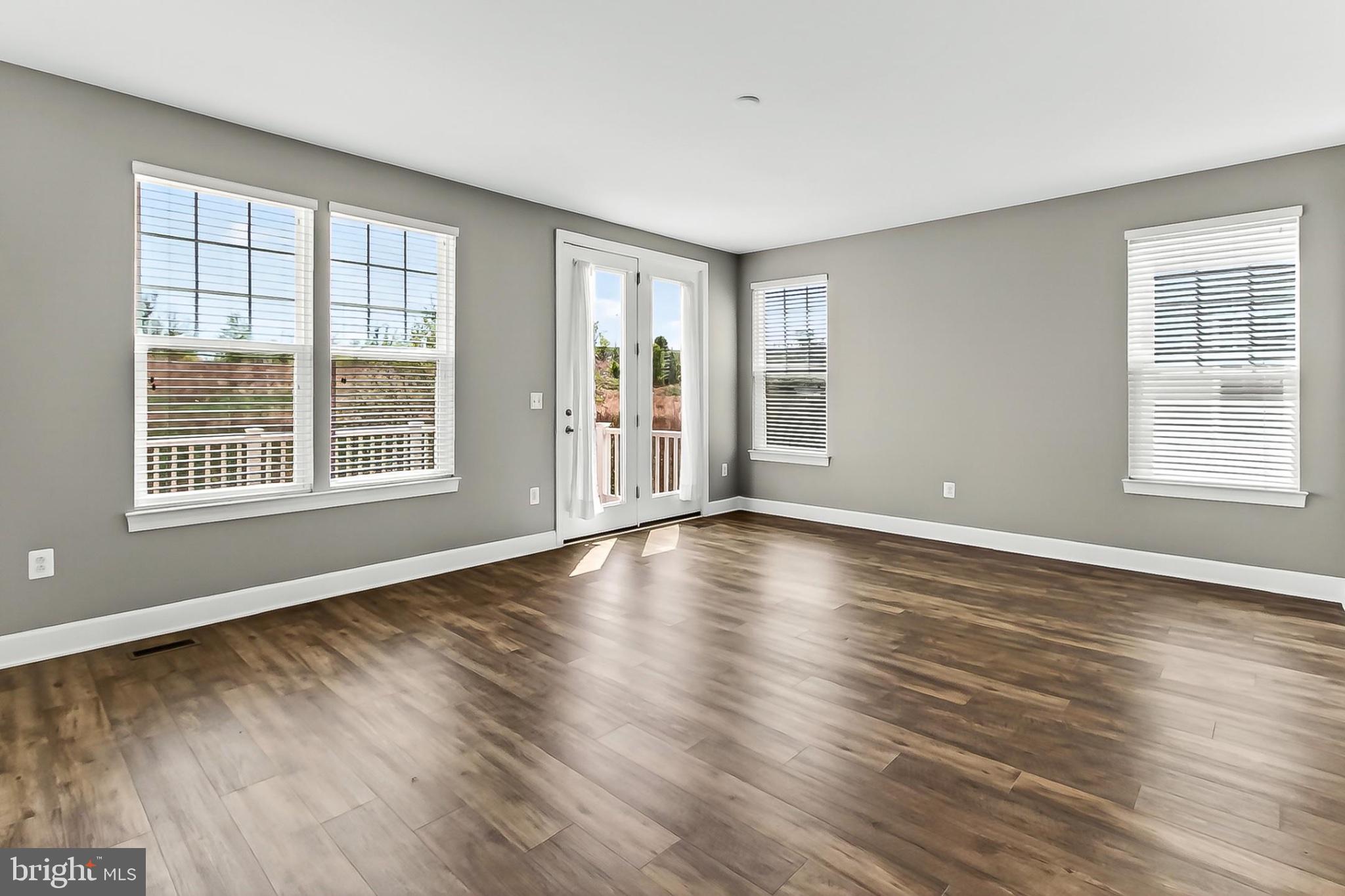 HEATHCOTE COMMONS - Residential