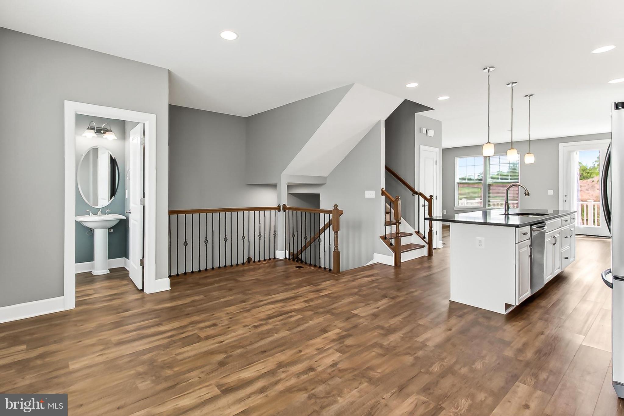 HEATHCOTE COMMONS - Residential