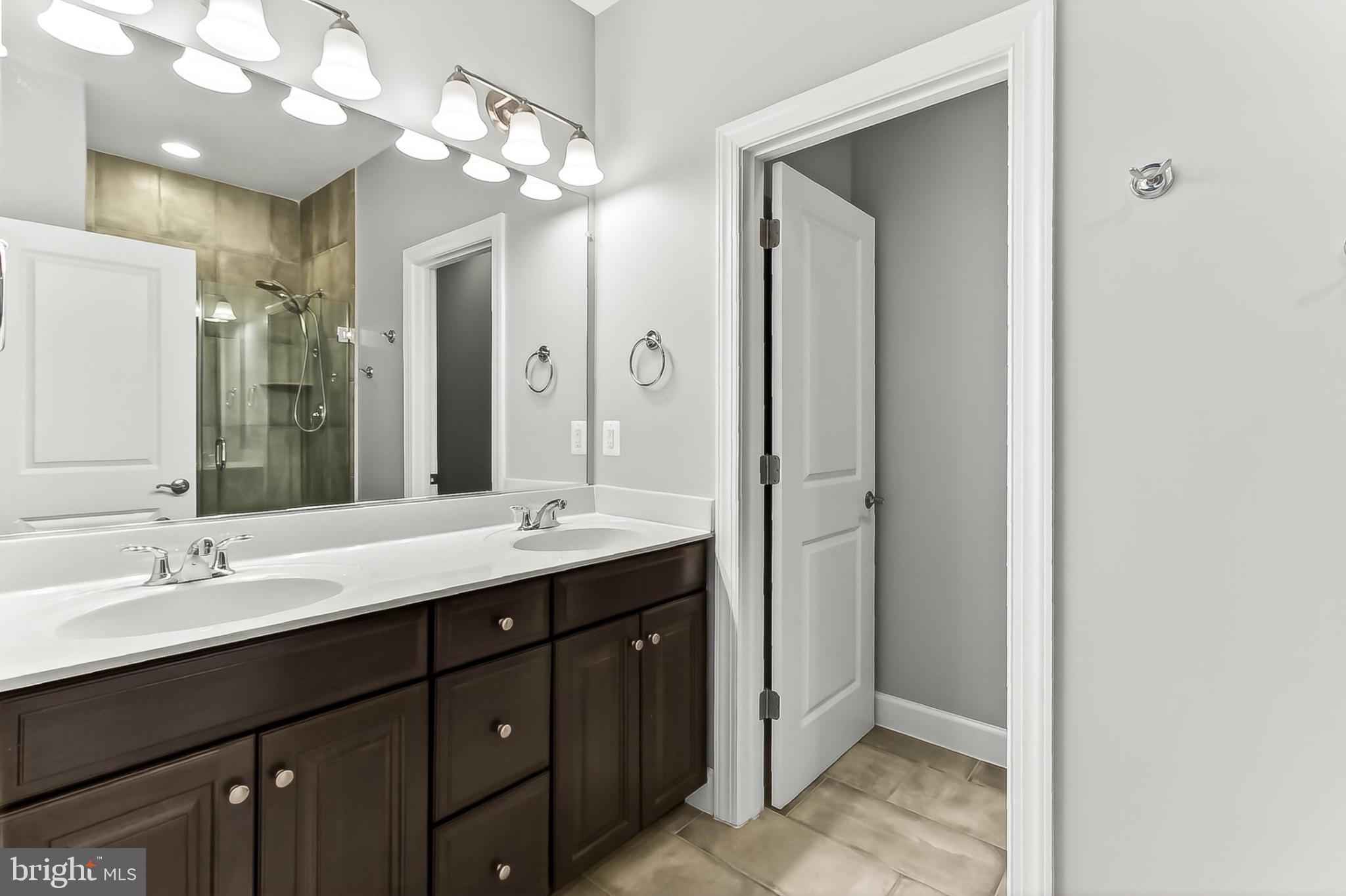 HEATHCOTE COMMONS - Residential