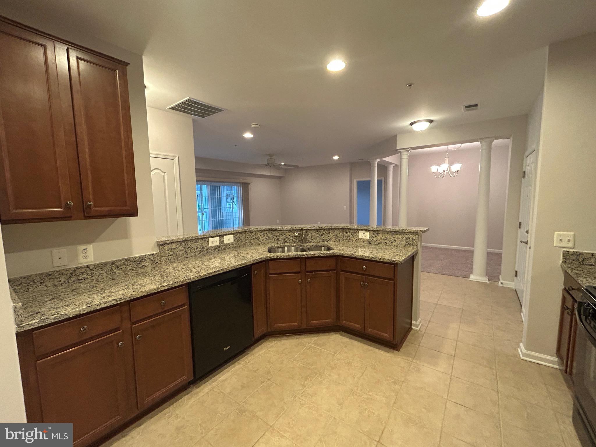 CARROLLS CREEK - Residential