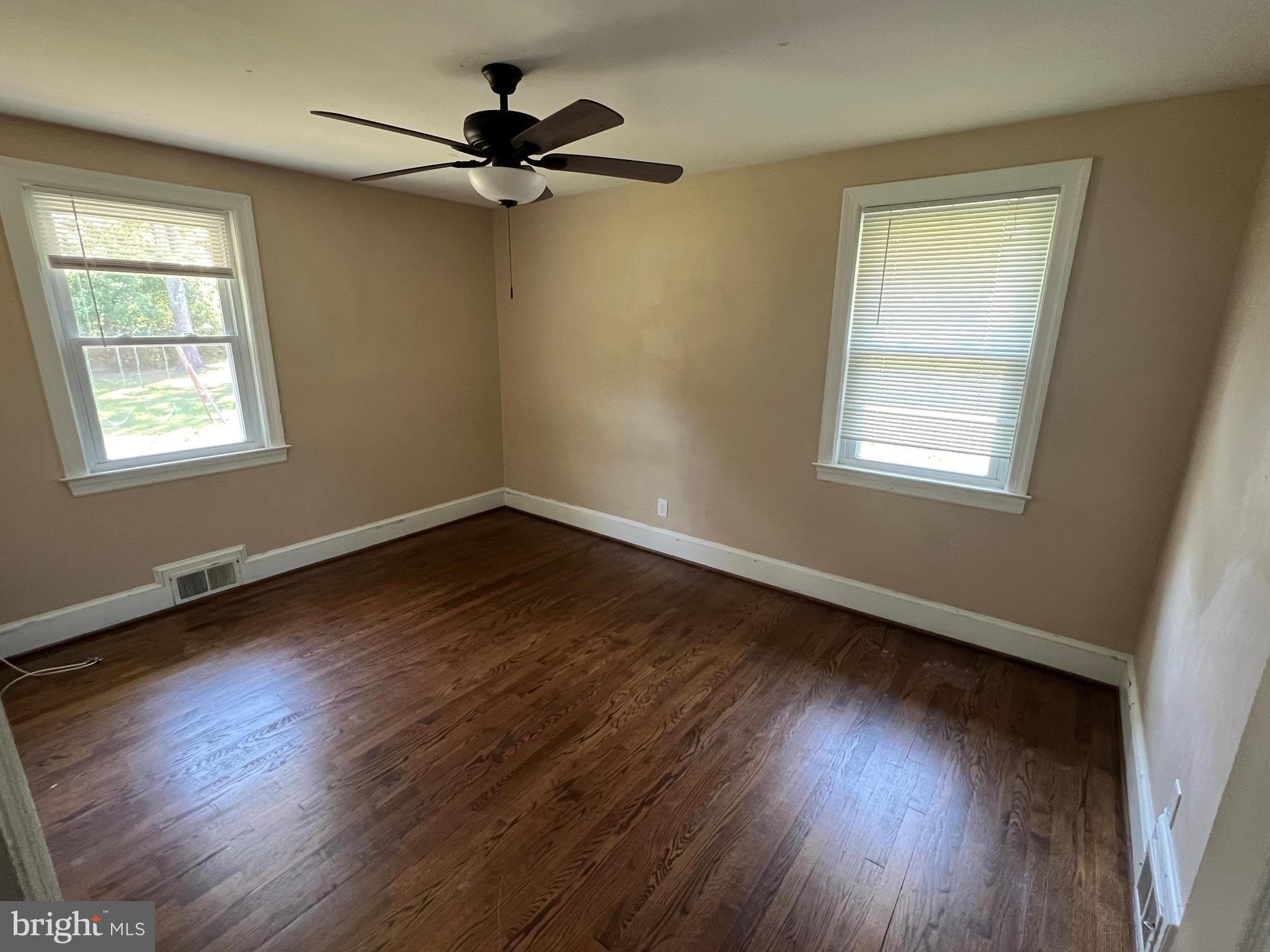 WOODLAWN - Residential