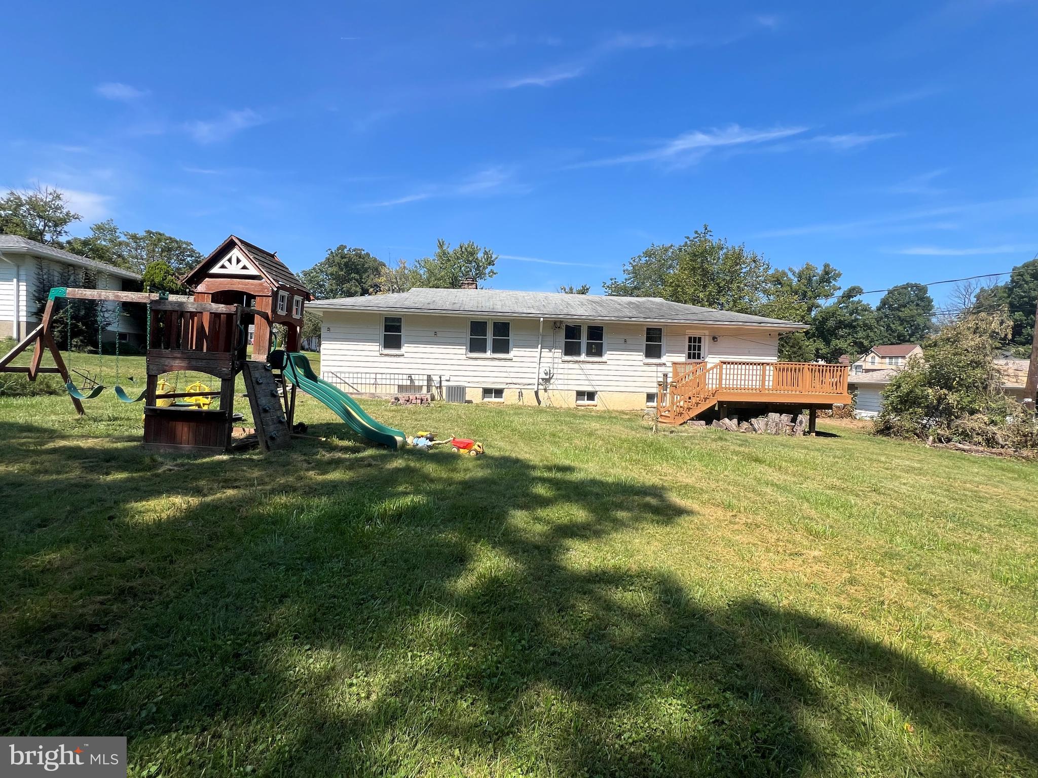 WOODLAWN - Residential