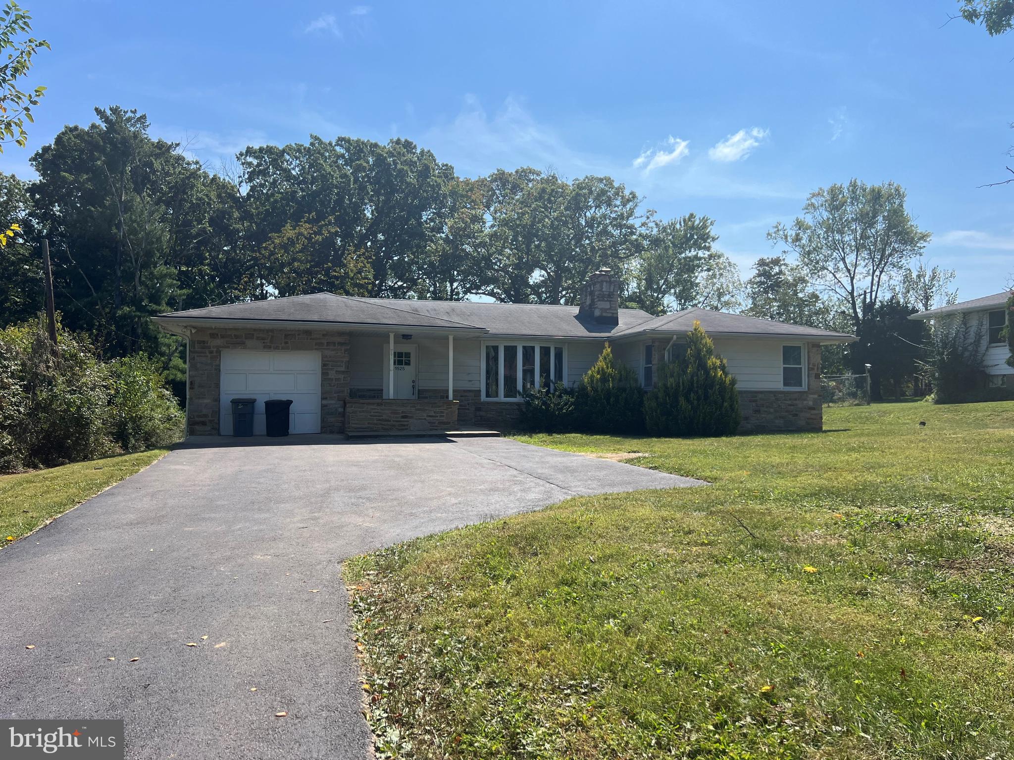 WOODLAWN - Residential