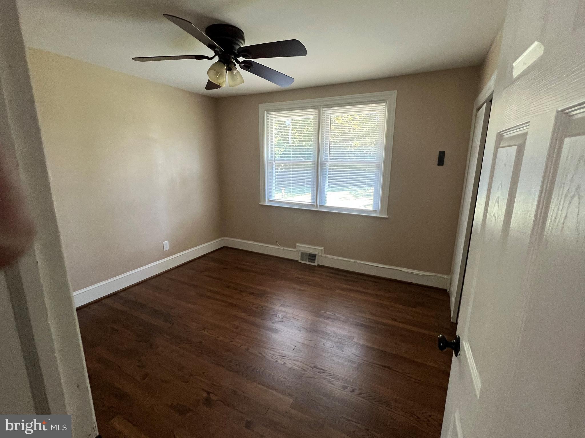 WOODLAWN - Residential