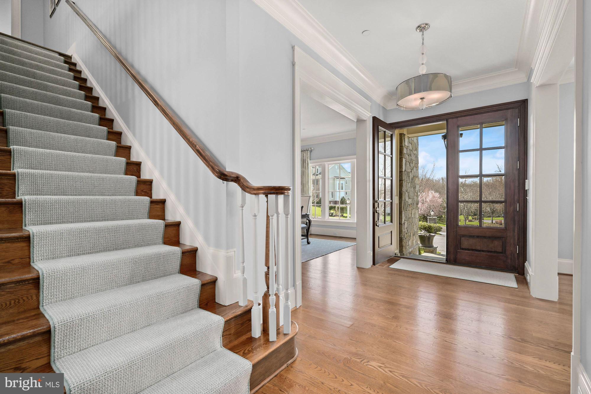 RIVERWOOD - Residential