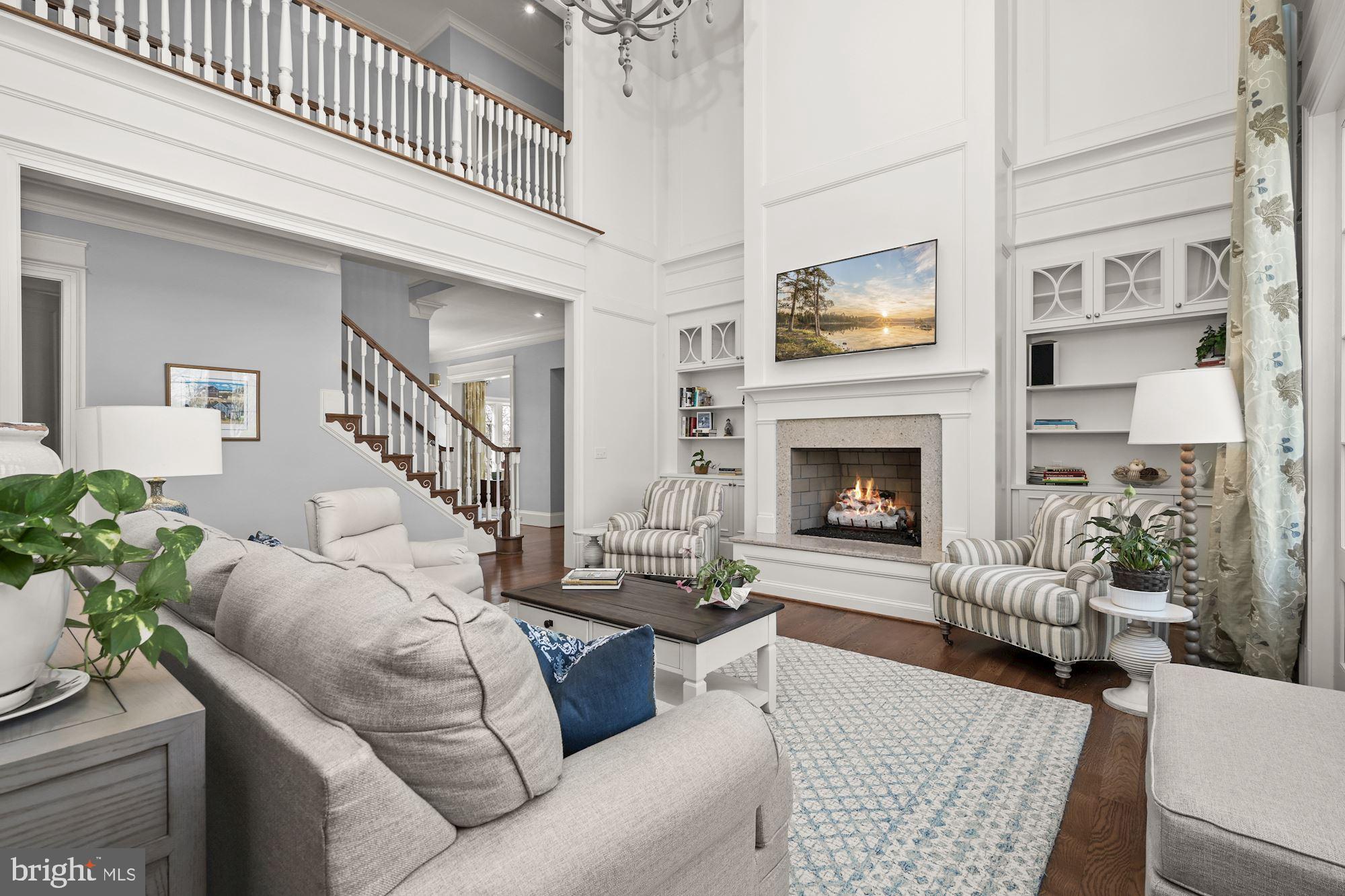 RIVERWOOD - Residential