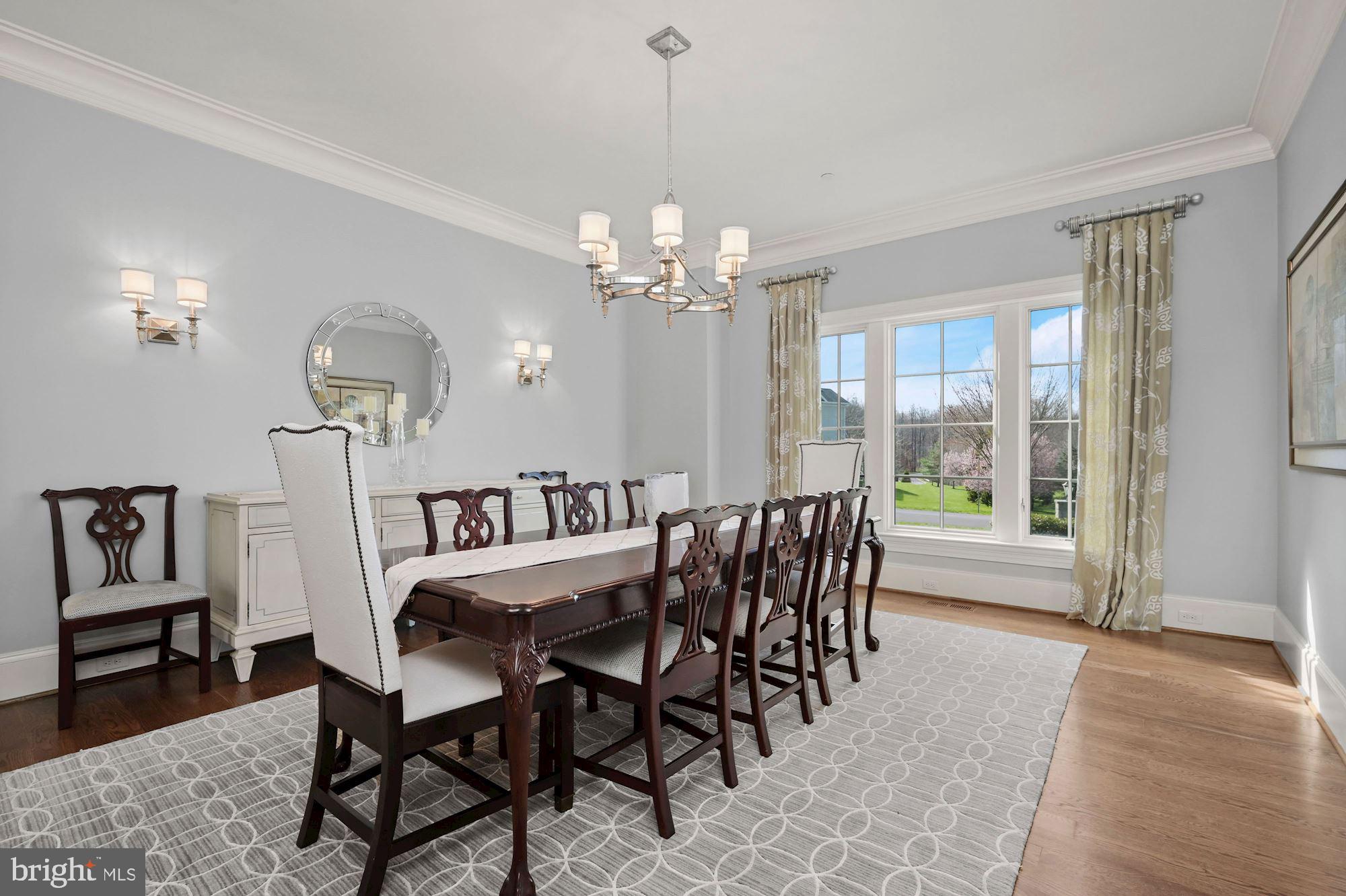 RIVERWOOD - Residential