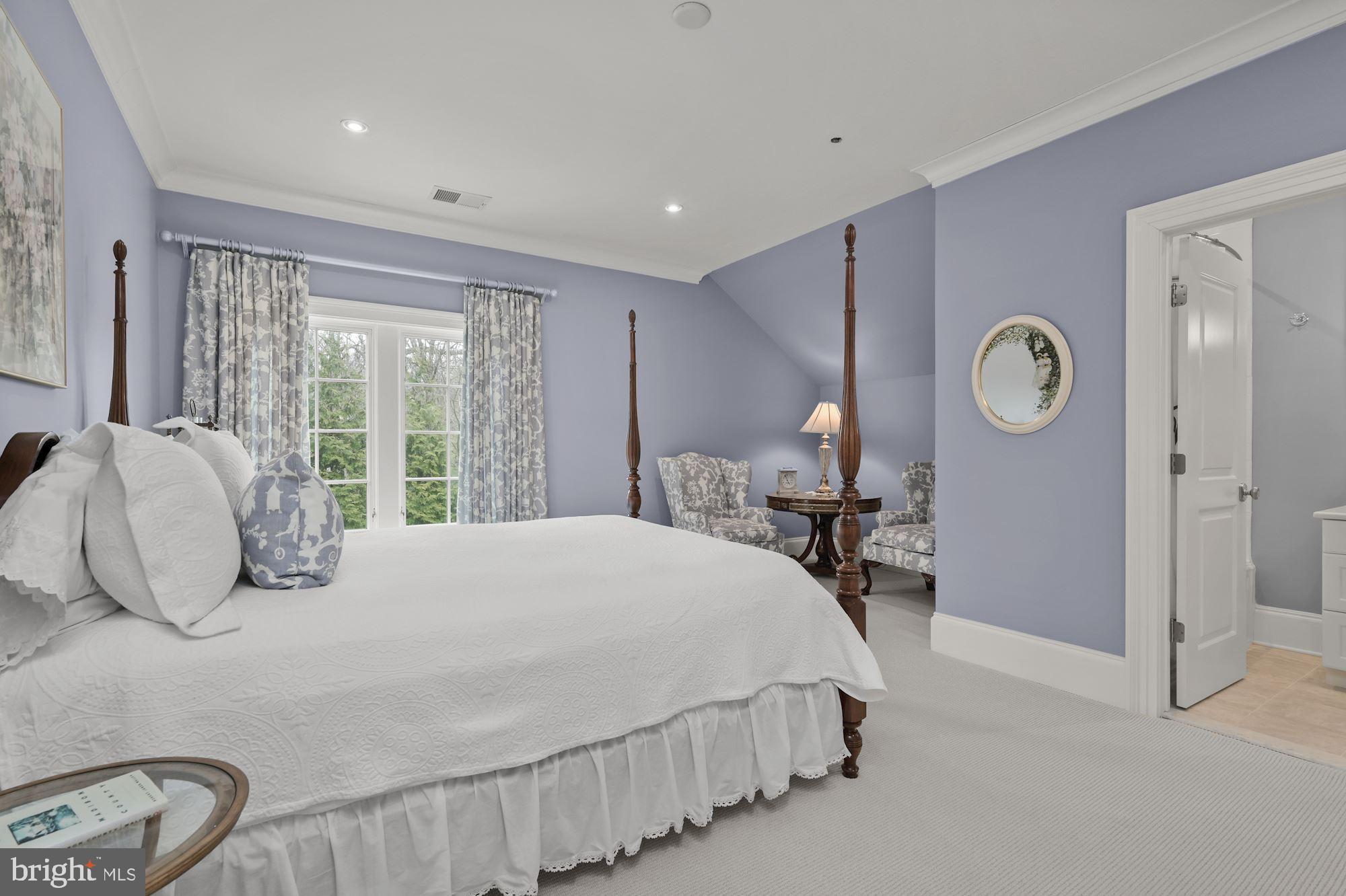 RIVERWOOD - Residential