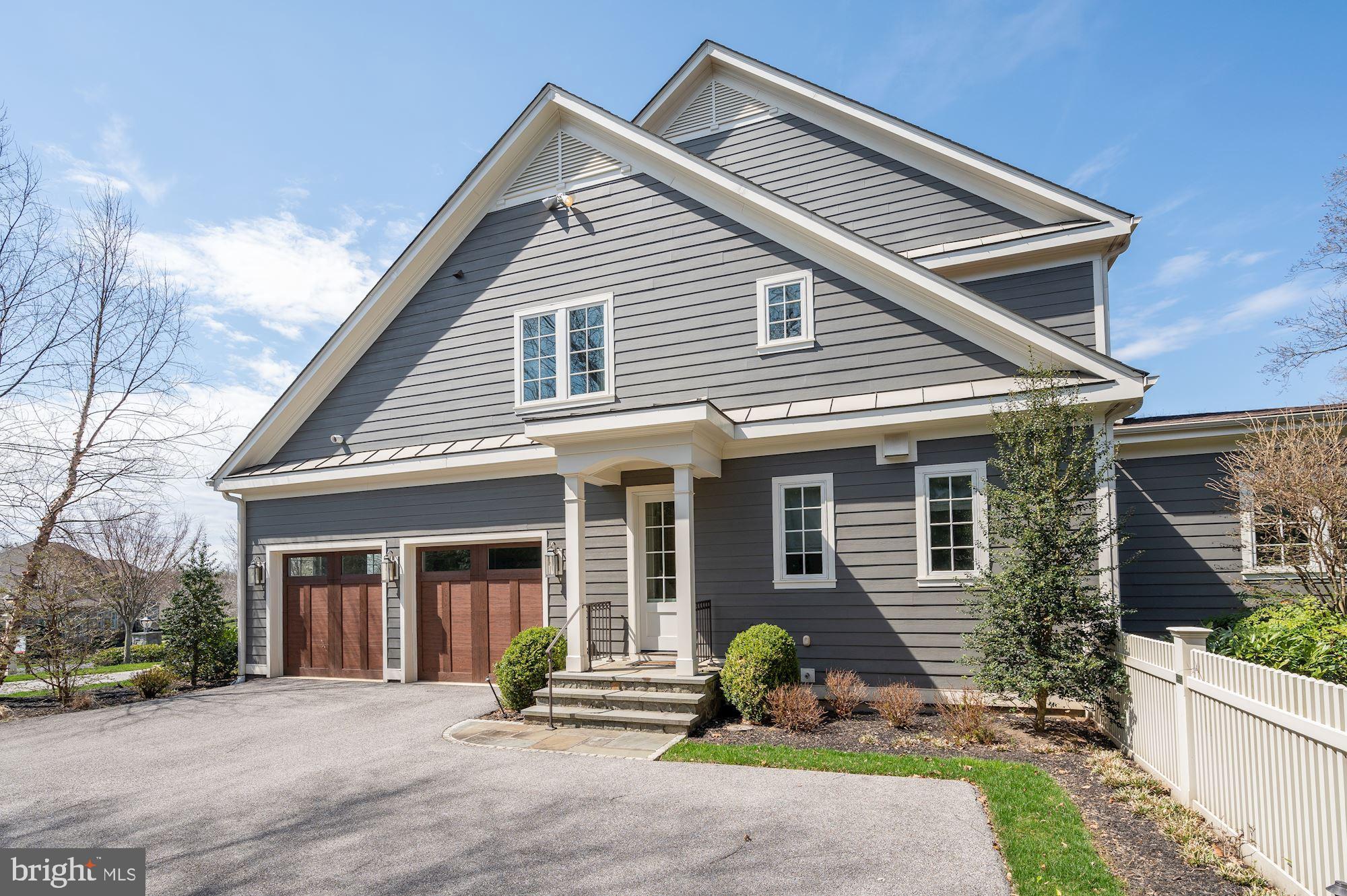 RIVERWOOD - Residential