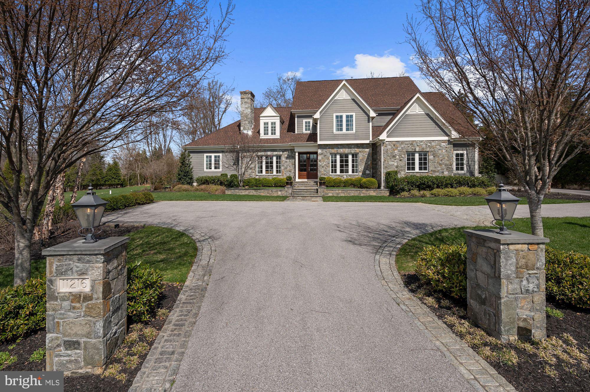 RIVERWOOD - Residential