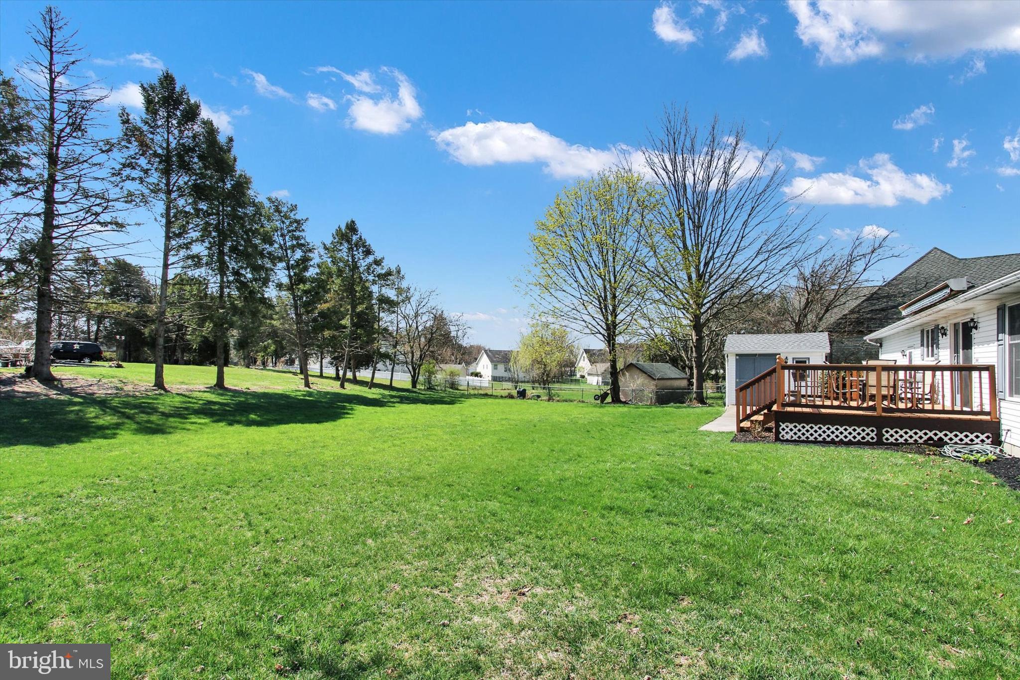 LAKE HERITAGE - Residential